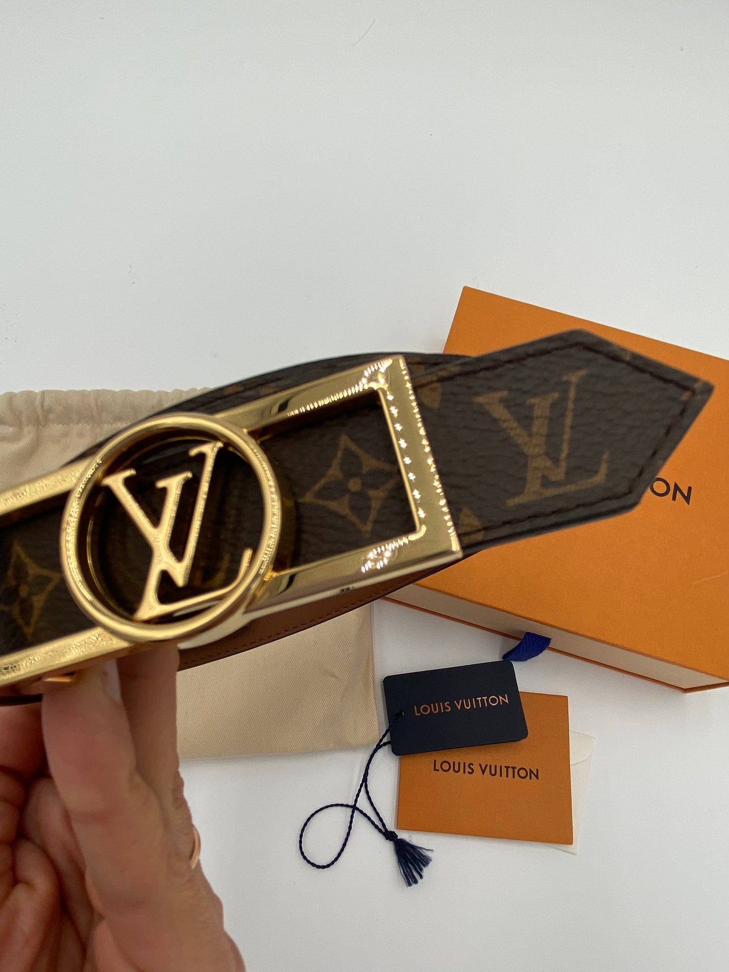 Louis Vuitton Dauphine 25mm Reversible Belt size 90