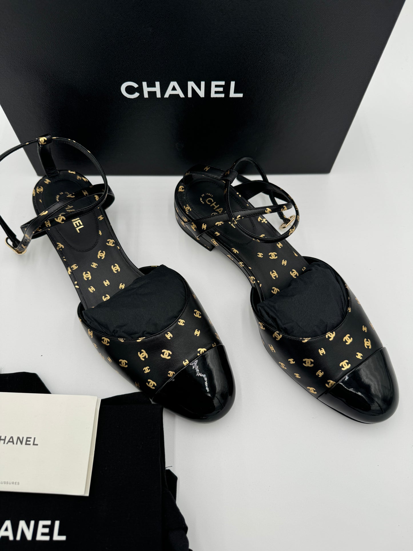 Chanel Printed Lambskin CC Slingback Flats size 40.5