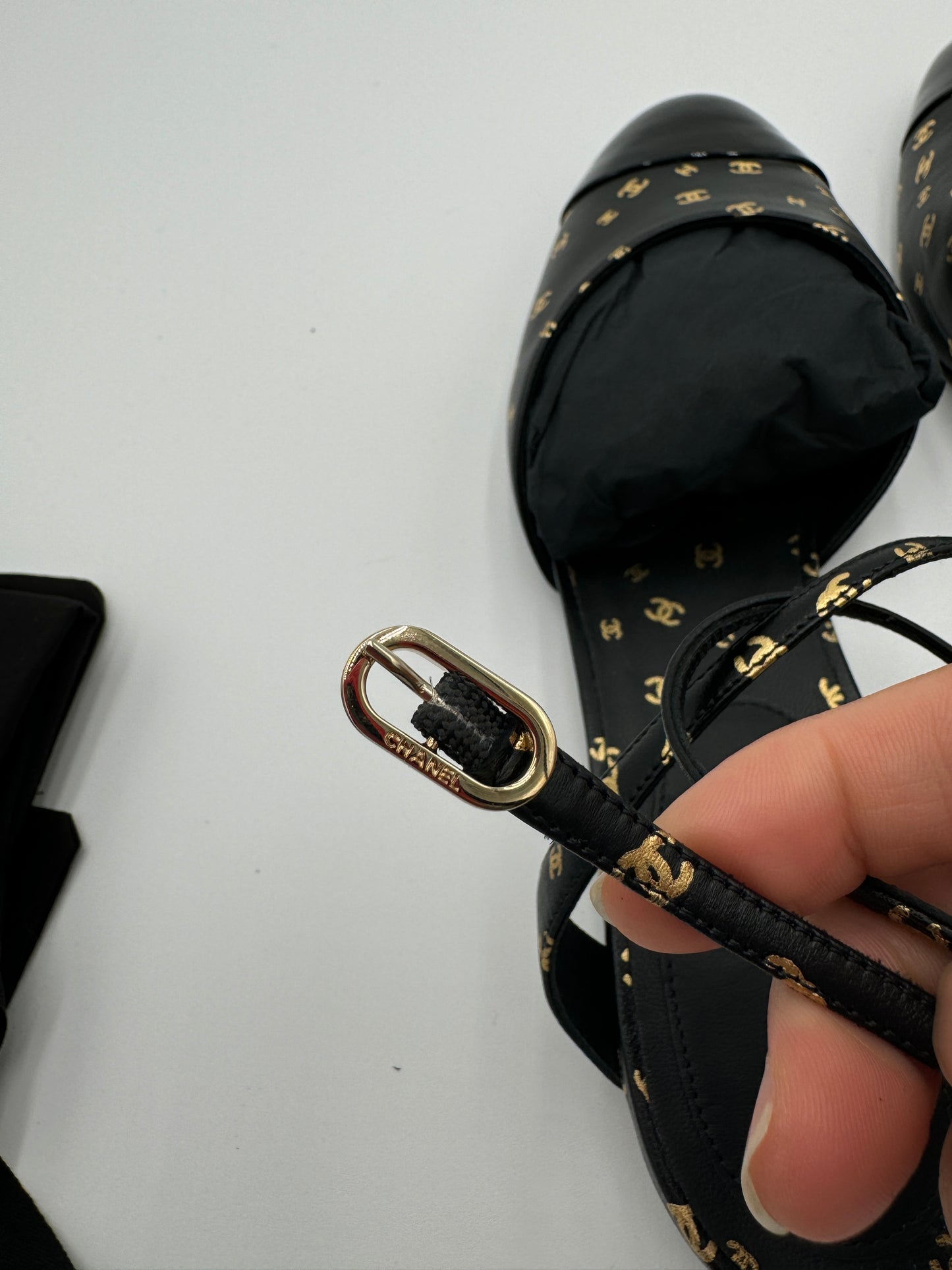 Chanel Printed Lambskin CC Slingback Flats size 40.5