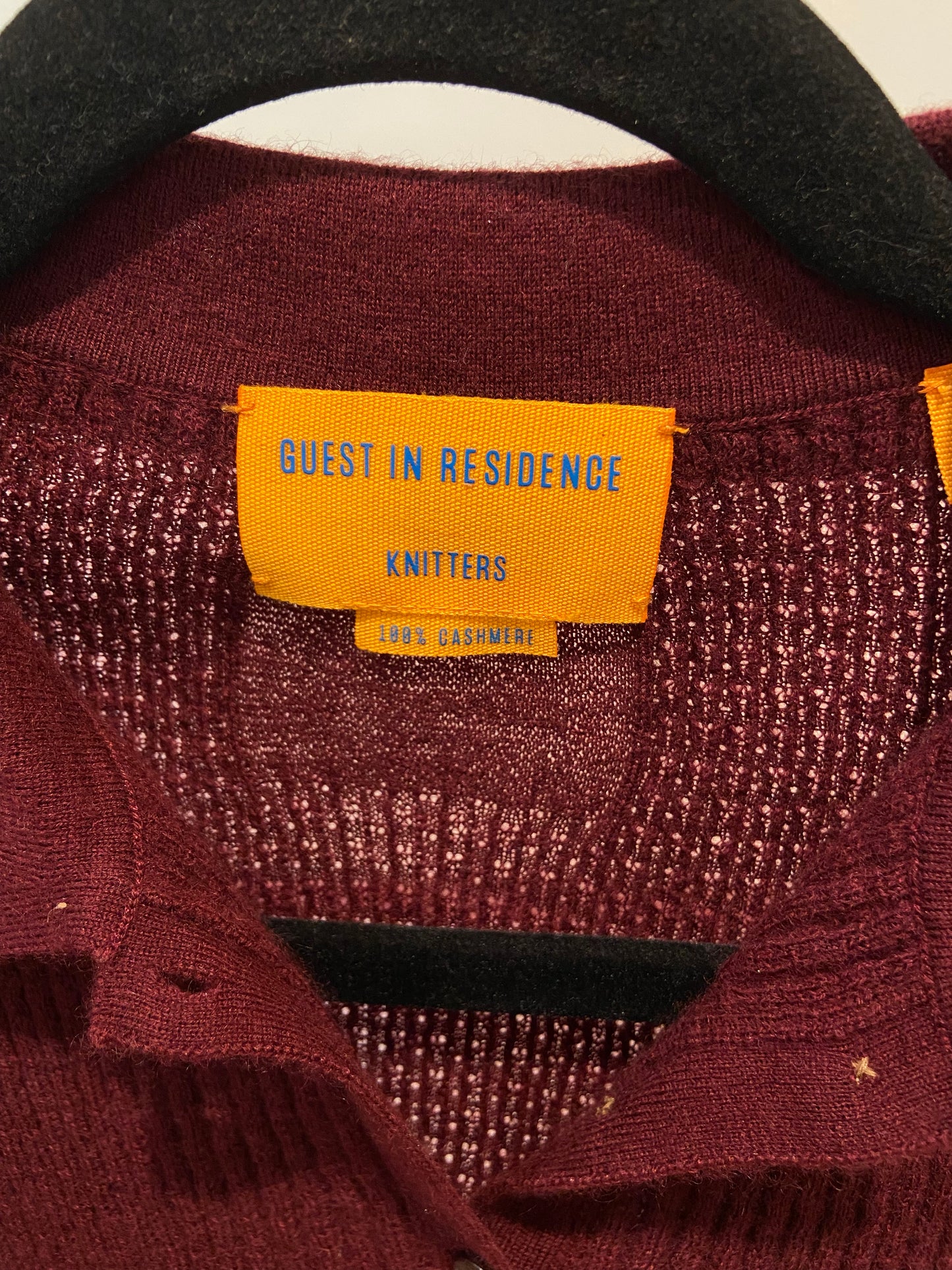 Guest in Residence Shrunken Cashmere Polo Top in Plum size M