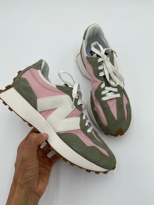 New Balance 327 Pink and Olive Green Sneakers size 10