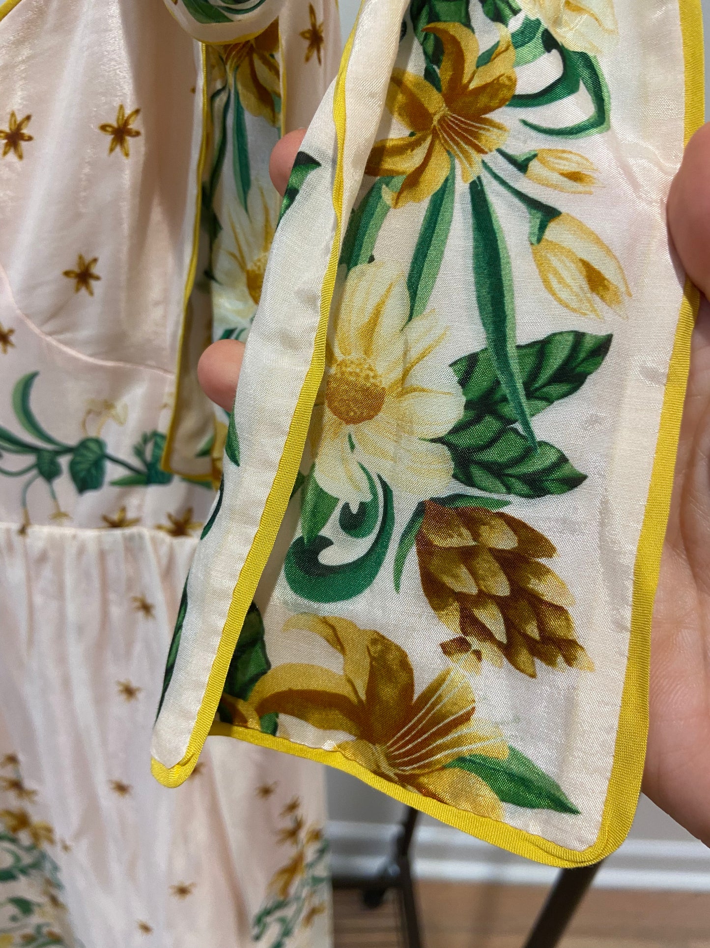 Farm Rio Botanical Beauty Laces Cup Midi Dress size XS