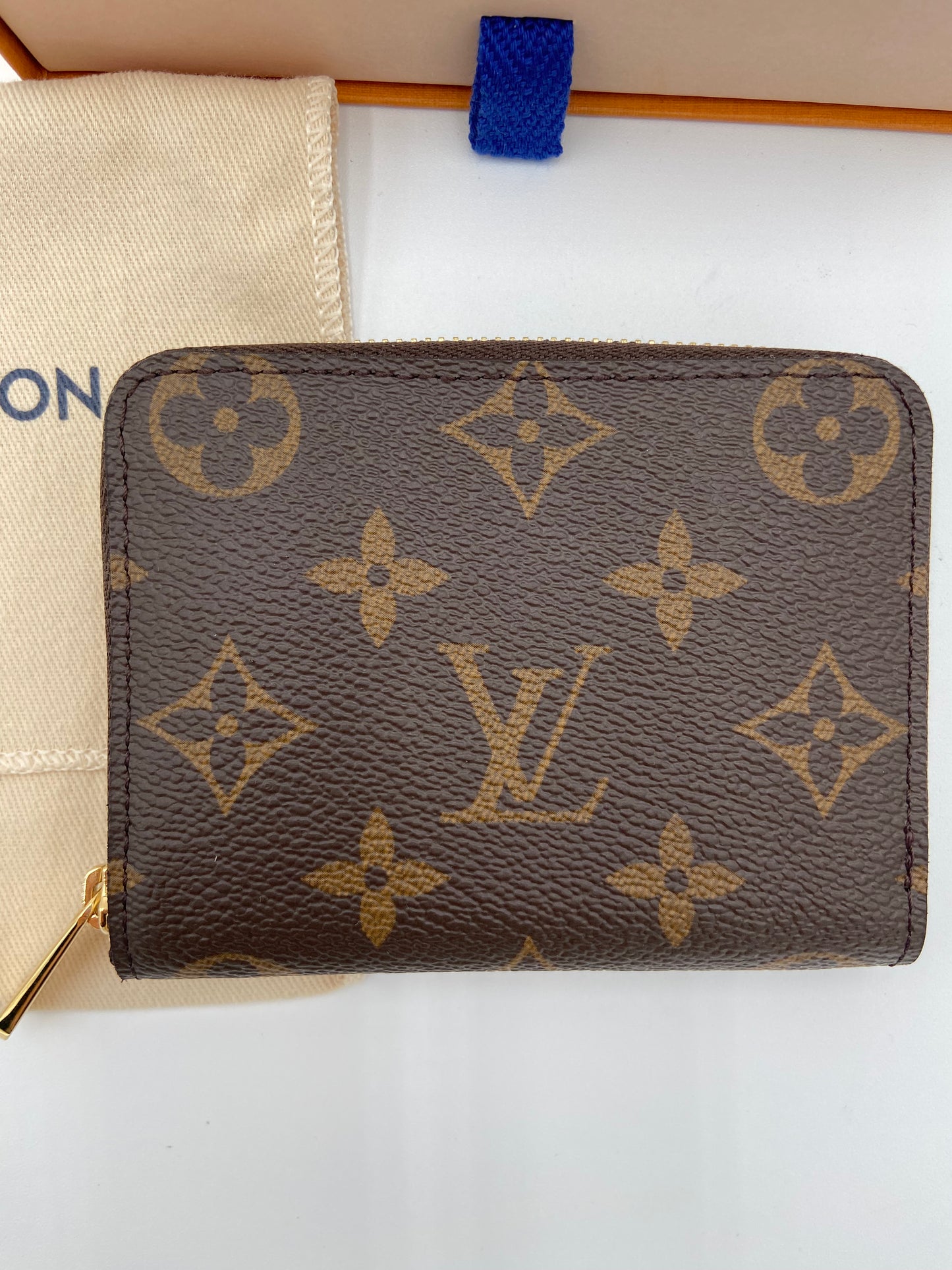 Louis Vuitton Zippy Coin Purse Wallet Monogram