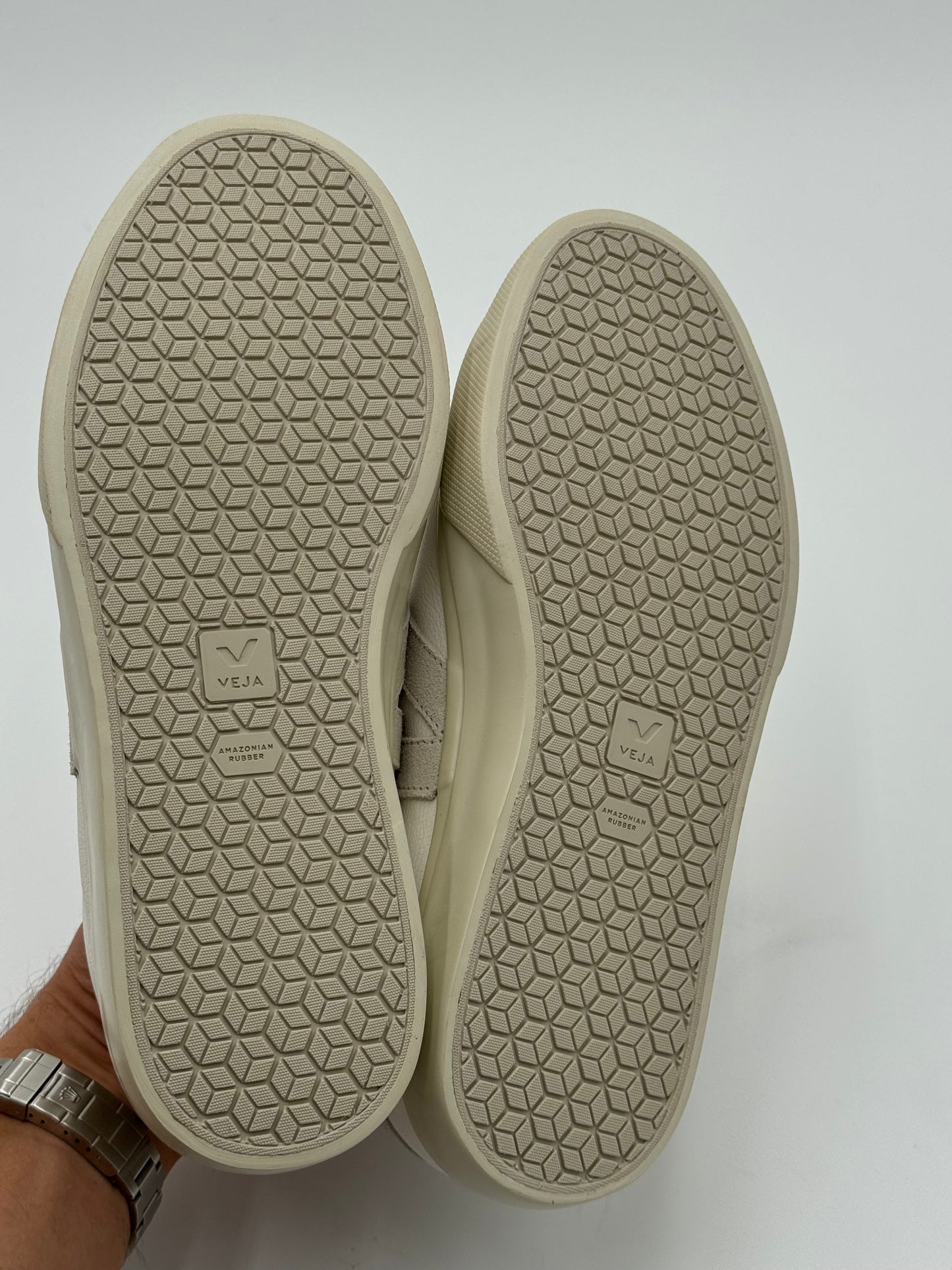 Veja Campo Sneaker Shoes in Extra White Natural Suede size 9