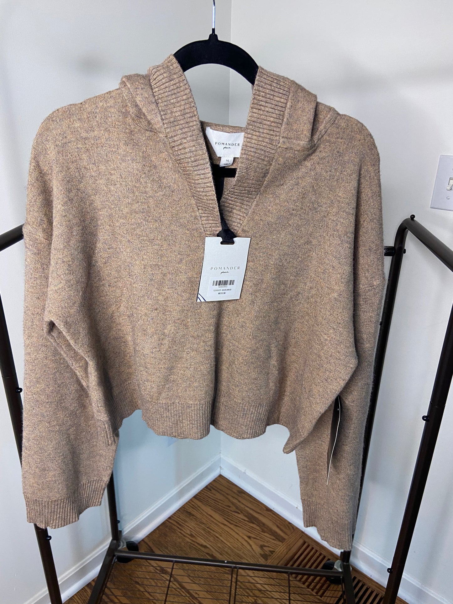 Pomander Place Zarah Hazelwood Hooded Sweater size M