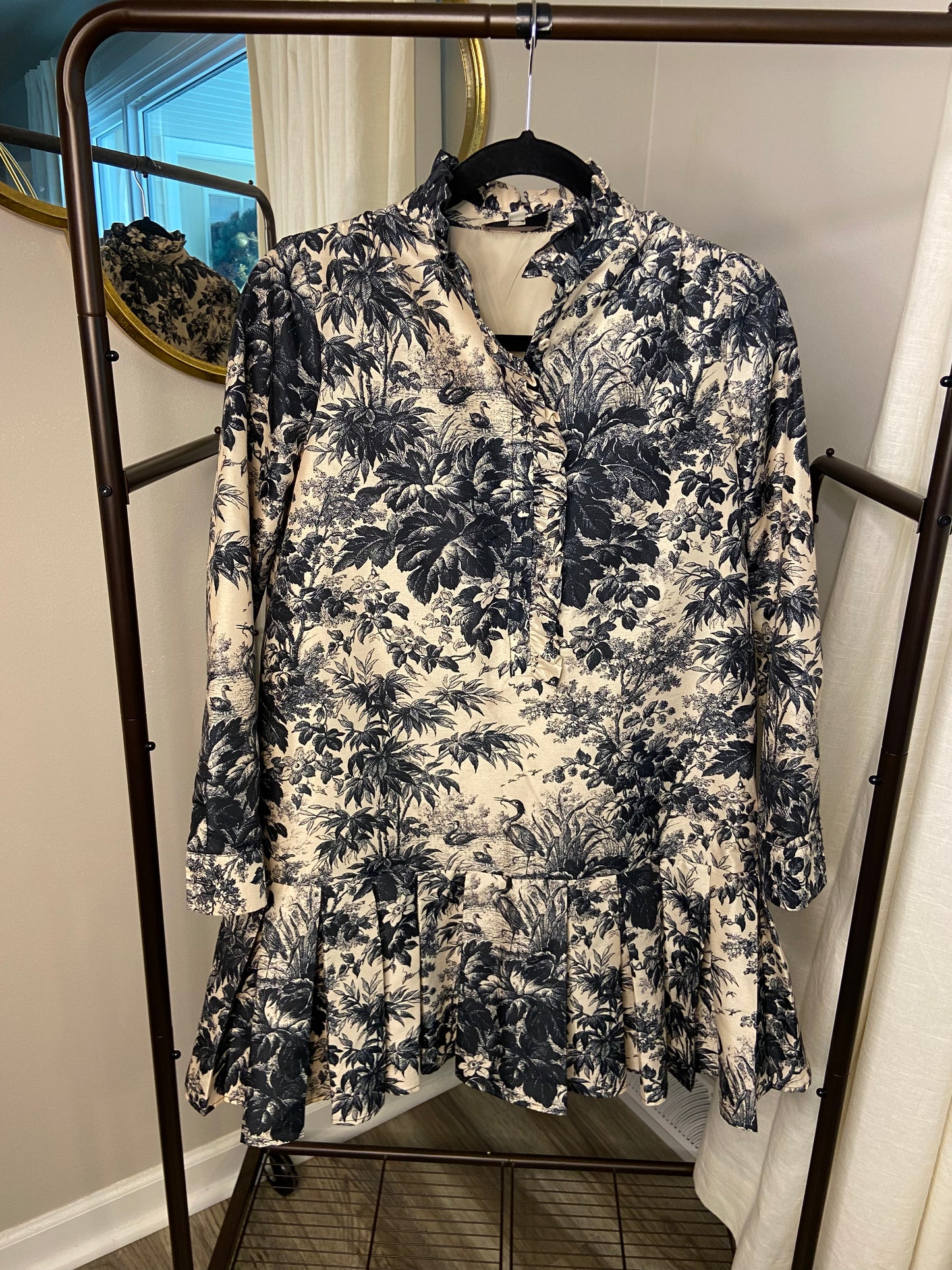 Tuckernuck Noir Cypress Toile Tate Dress size XXS