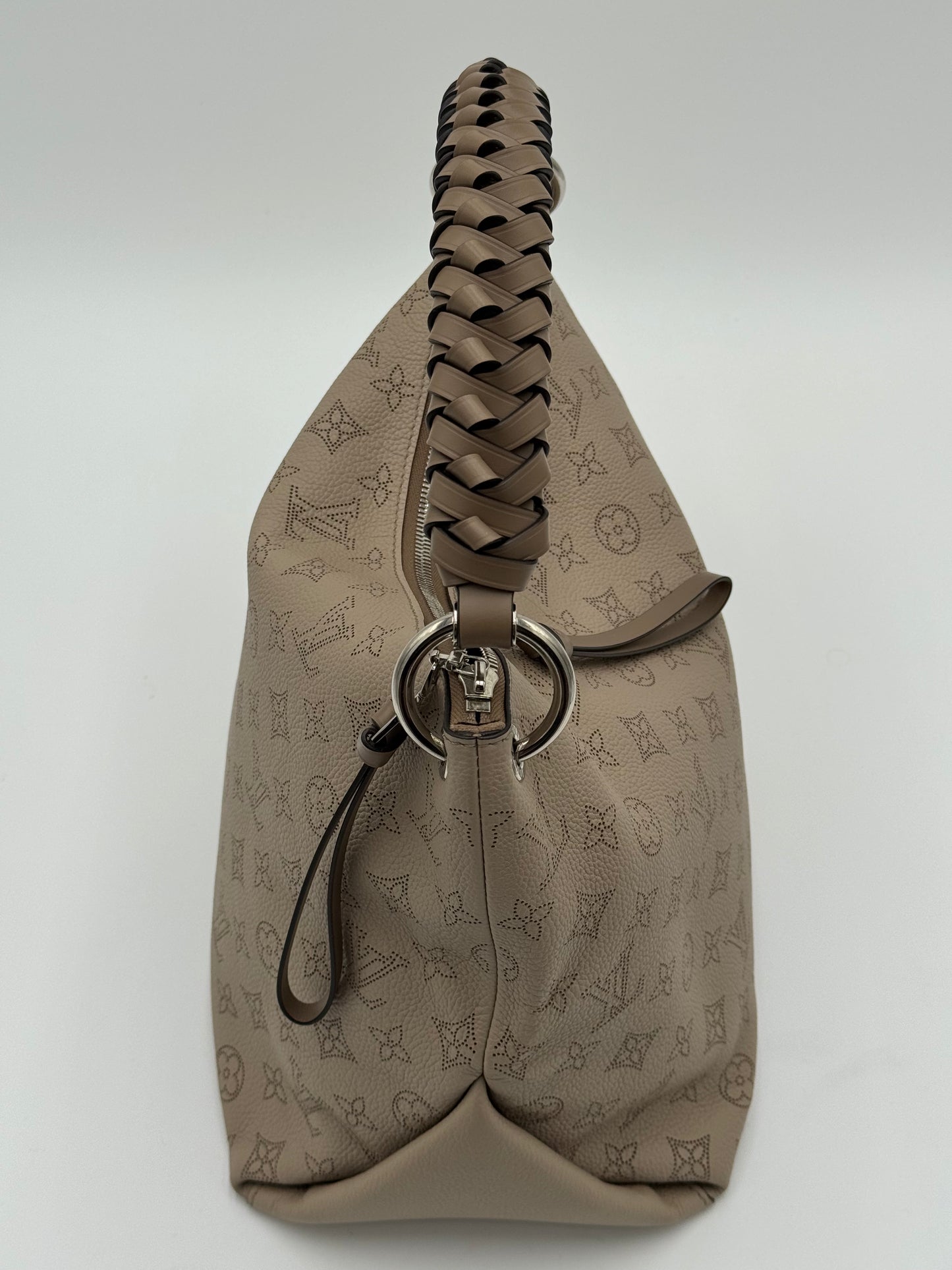 Louis Vuitton Mahina Beaubourg Hobo MM Galet Bag