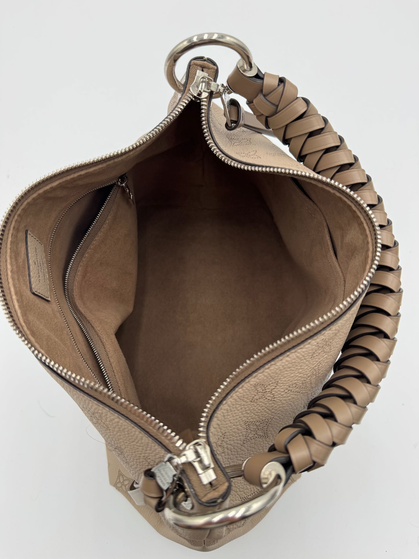Louis Vuitton Mahina Beaubourg Hobo MM Galet Bag