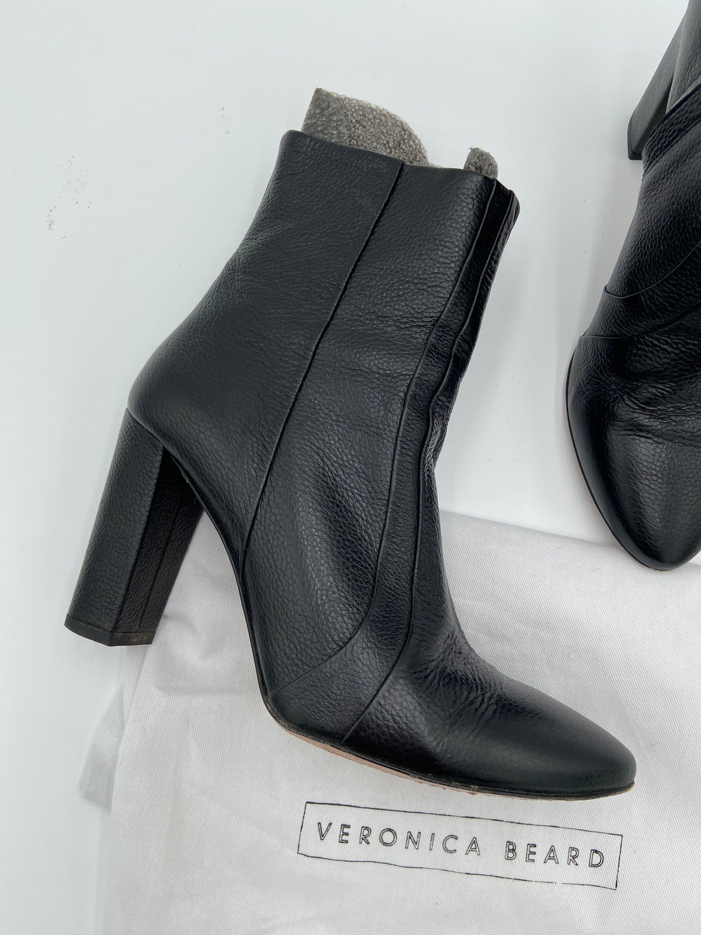 Veronica Beard Bruna Pebbled Leather Boots size 8