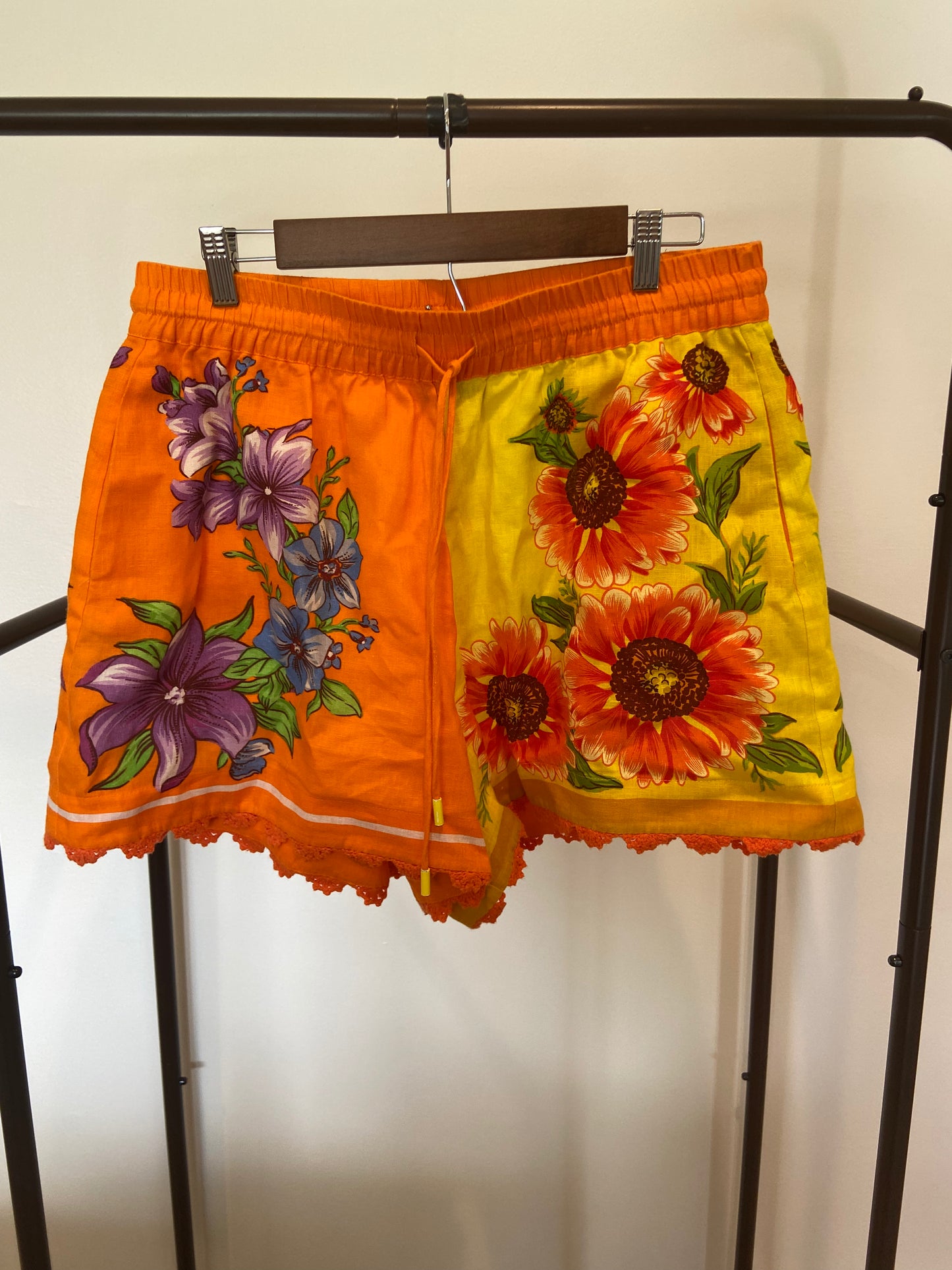Alemais Jude Shorts in Orange & Yellow size 14 US 10