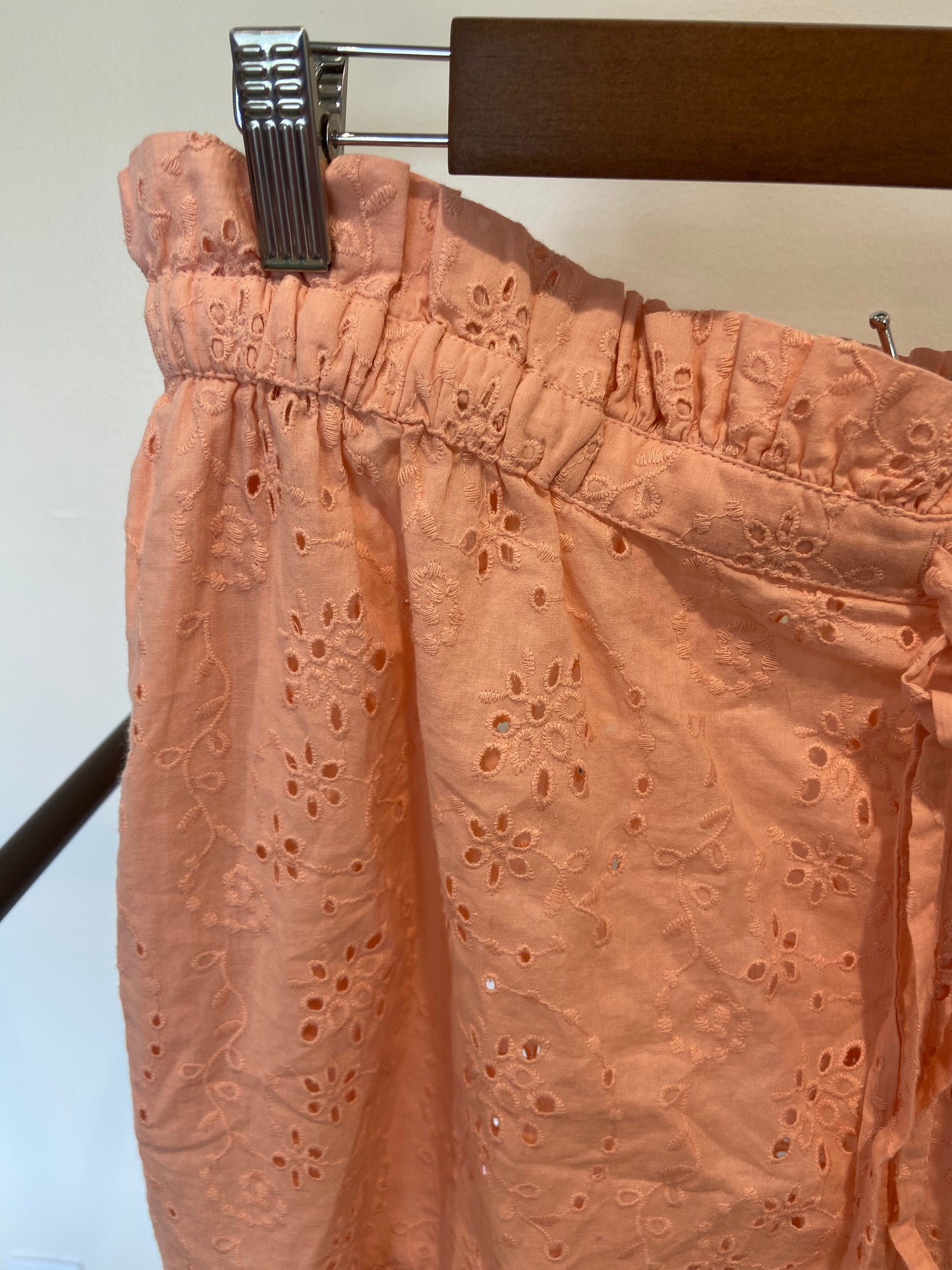Le Maregold Set The Charlotte Blouse and Theo Short Petal Pink Garden Eyelet size M/L and XL