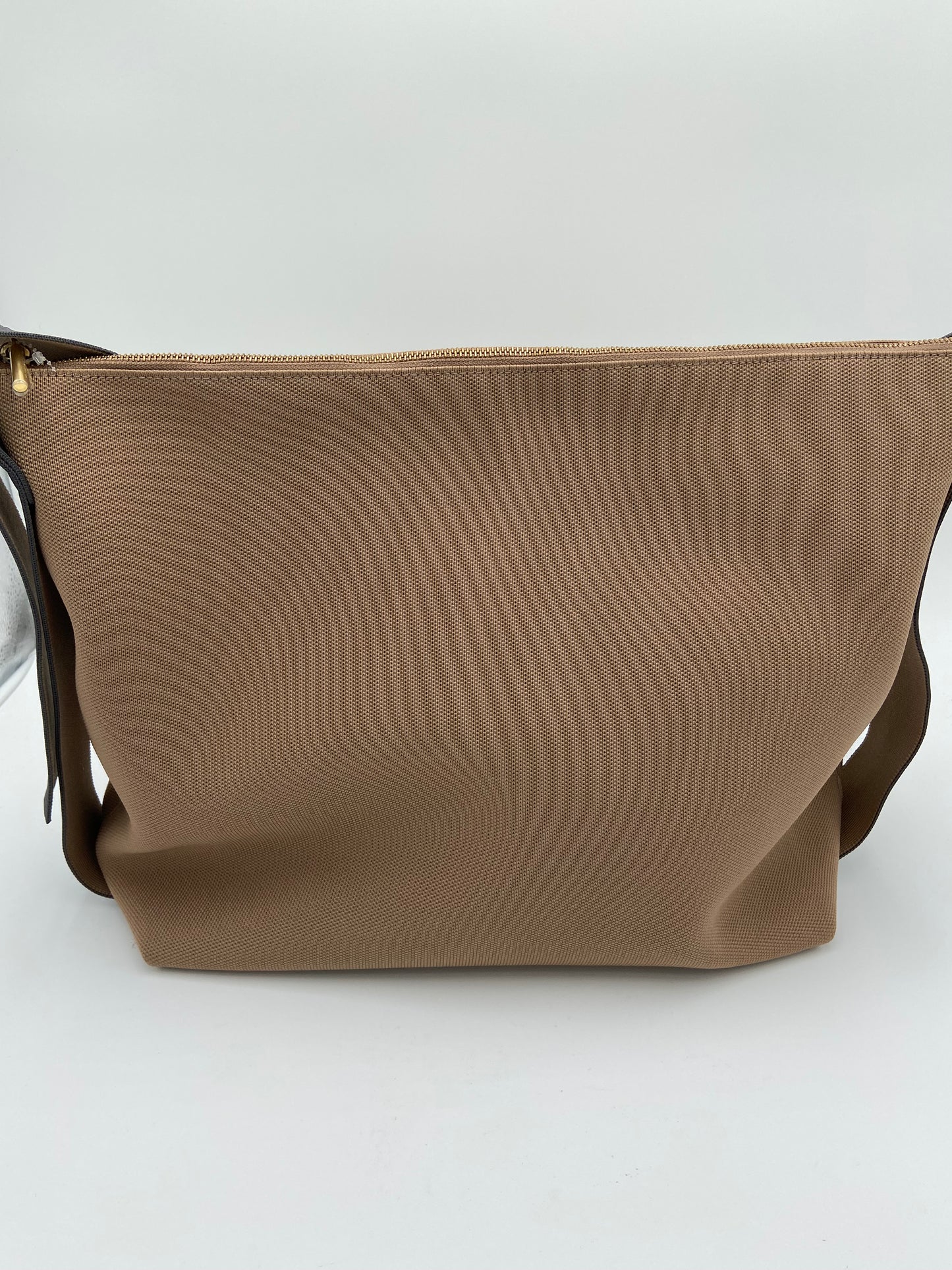 Cuyana Oversized Sling Bag in Cappuccino