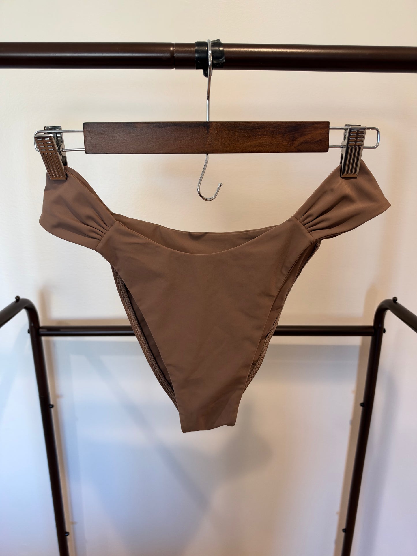 Nyud Bikini Set Blair Top size XL with Beau Bottom size L in Truffle
