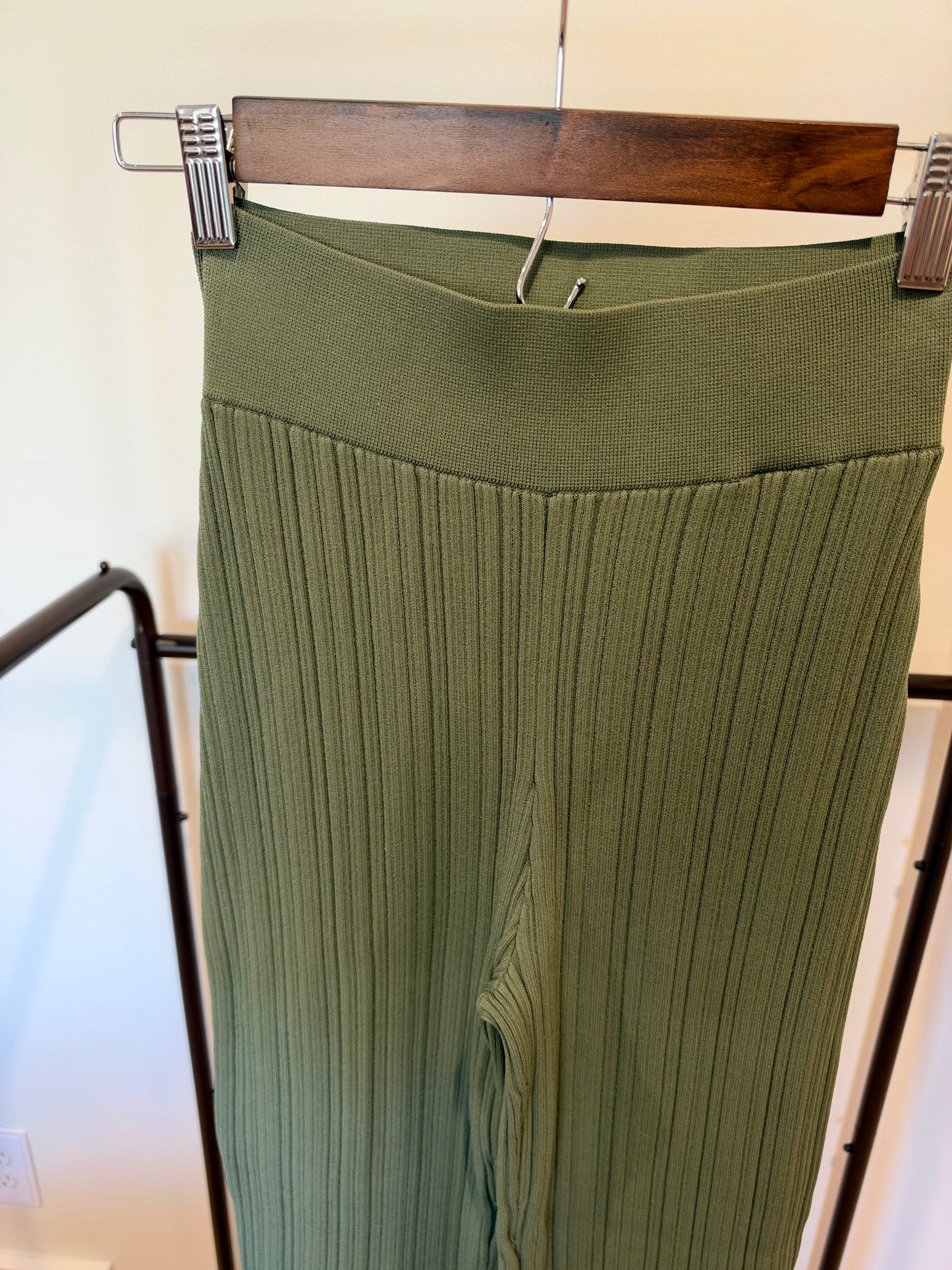 Veronica Beard Massaro Pants in Stone Army Green size S