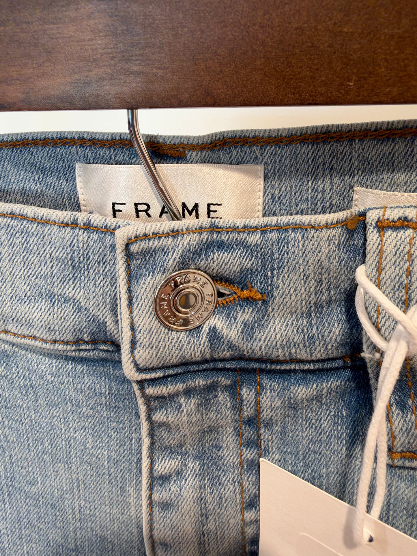 Frame Le Slim Palazzo Jeans in Tribute Wash size 24