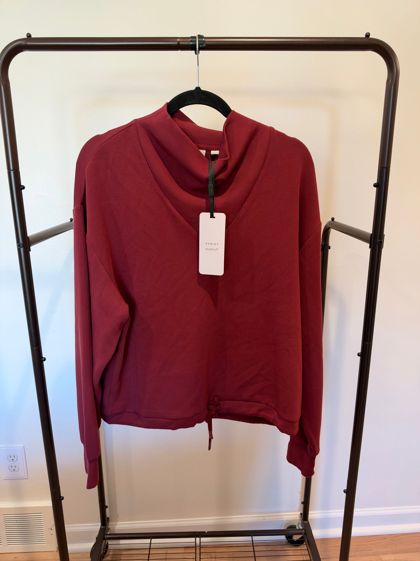 Varley Betsy Sweat Maroon Sweater in New Maroon size S