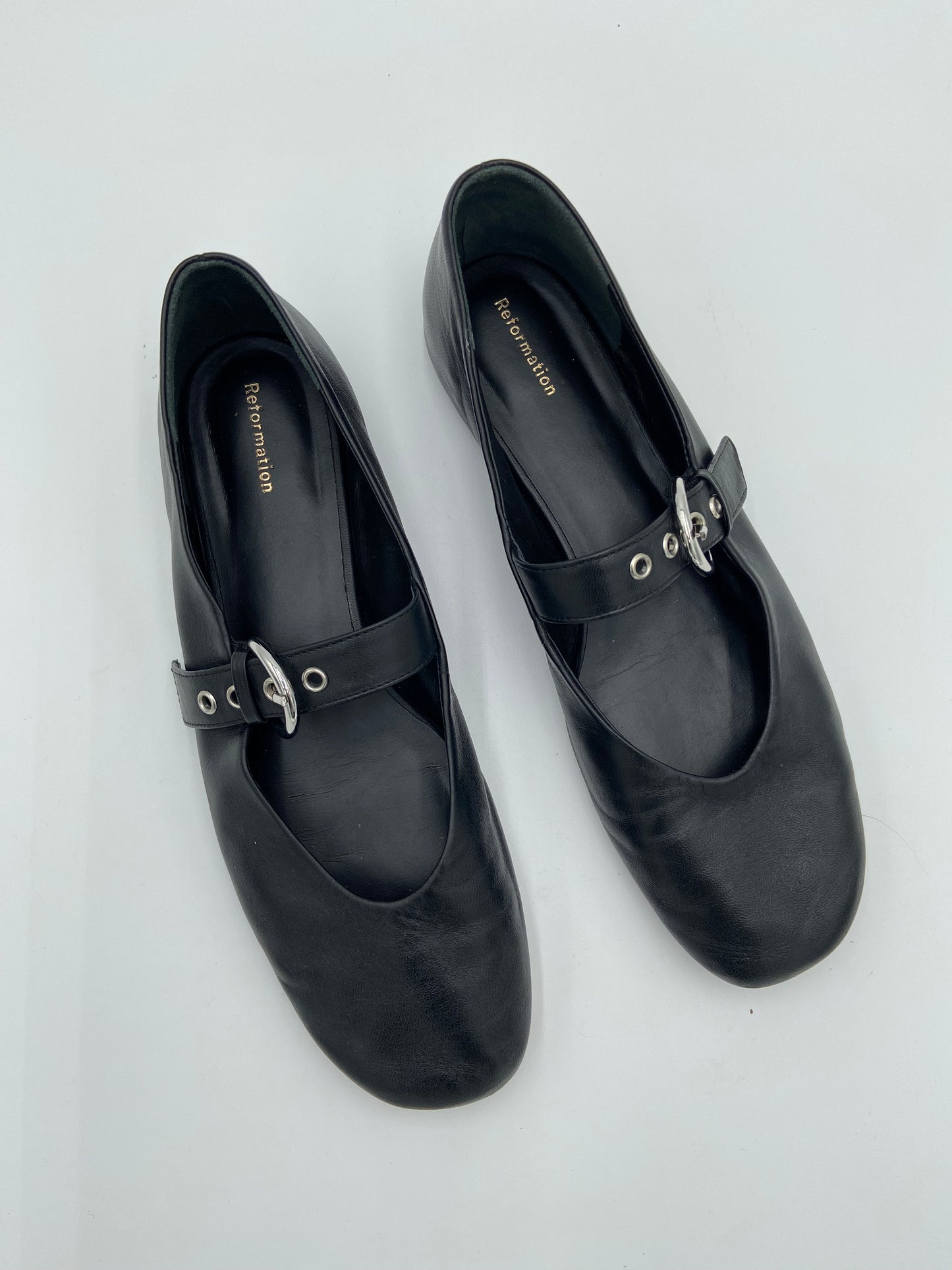 Reformation Bethany Mary Jane Flat in Black size 9.5
