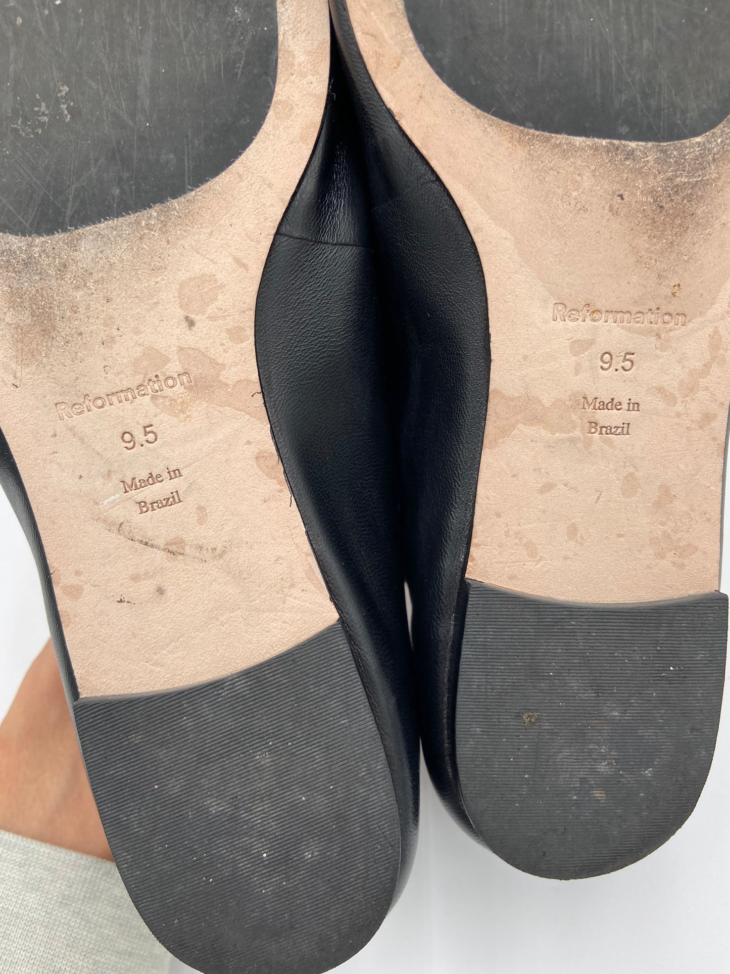 Reformation Bethany Mary Jane Flat in Black size 9.5