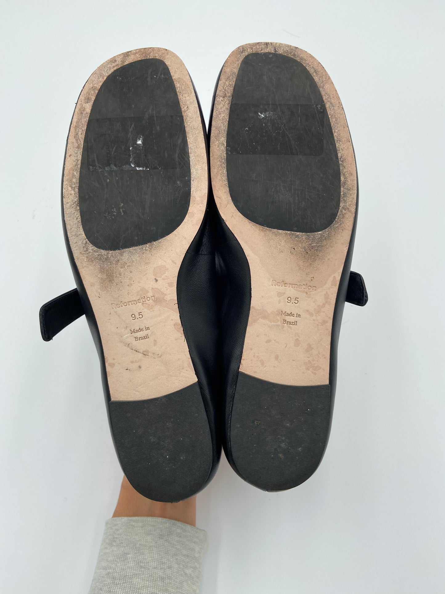 Reformation Bethany Mary Jane Flat in Black size 9.5