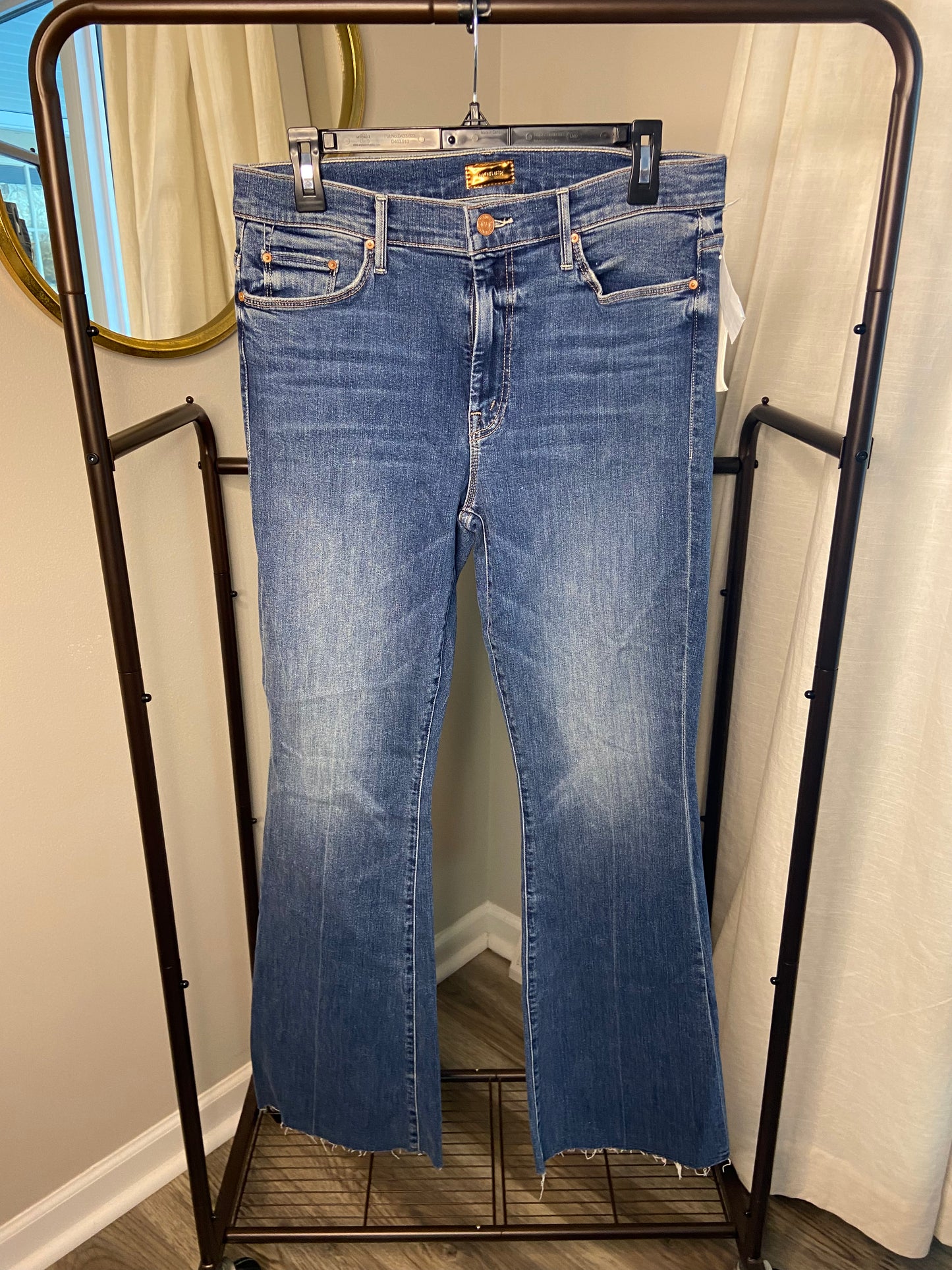 Mother The Weekender Fray Jeans size 31