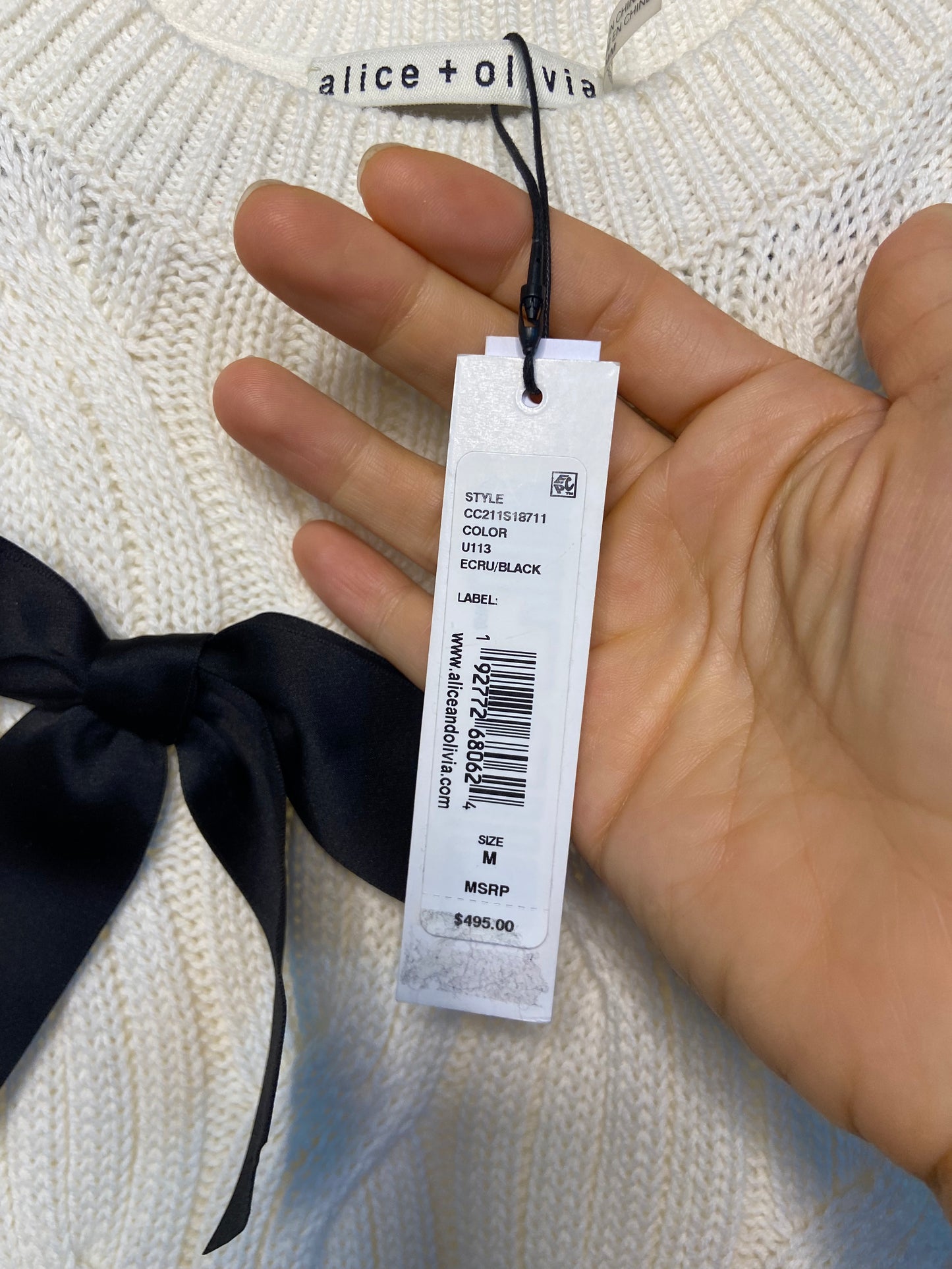 Alice and Olivia Beau Cable Knit Bow Sweater in Ecru Black size M