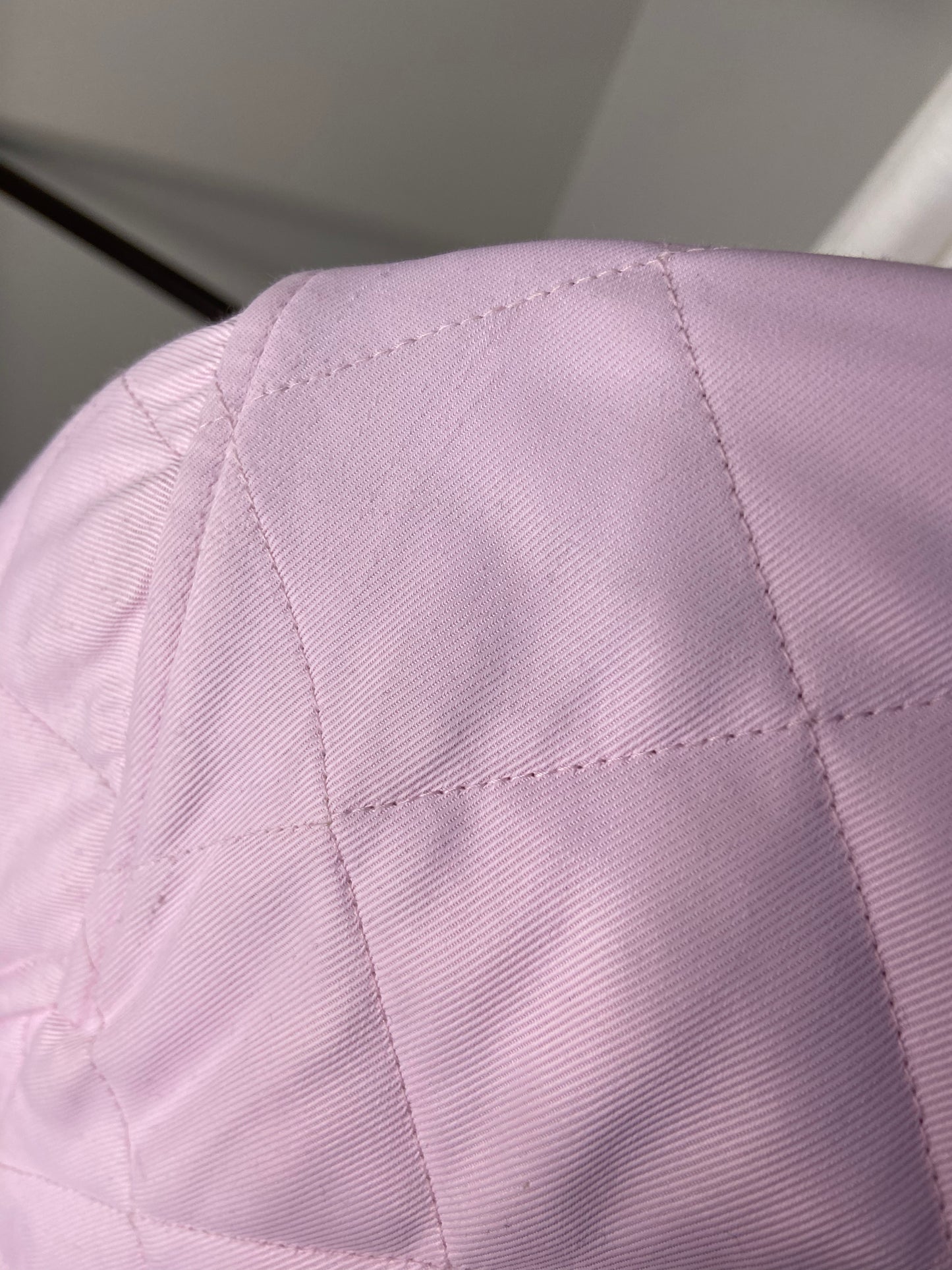 Burberry Pale Candy Pink Quilted Barn Jacket size M