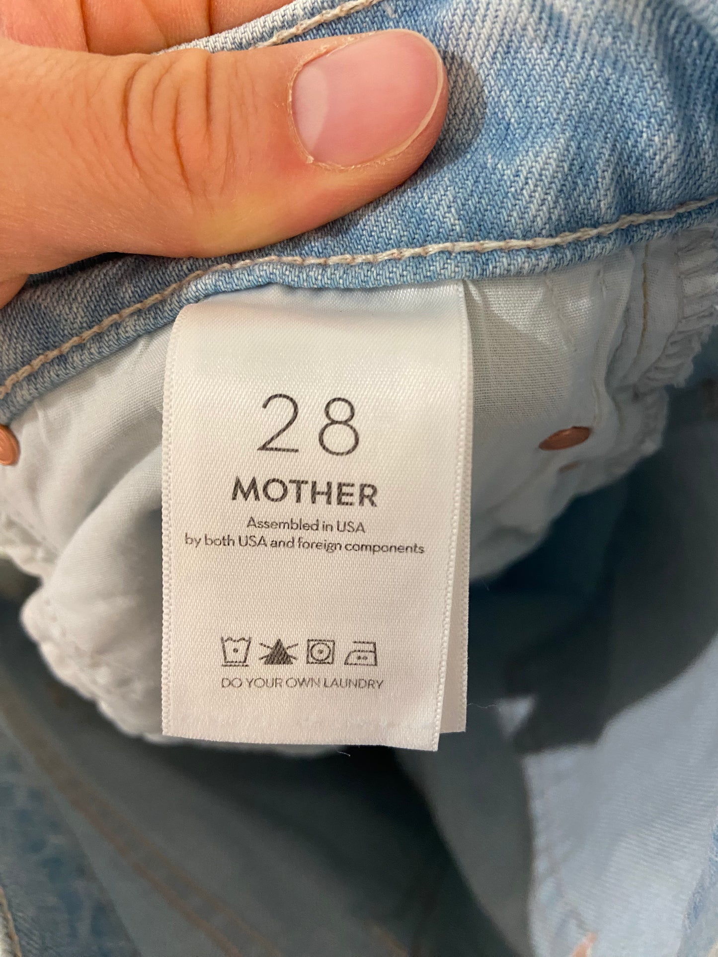 Mother The Twister Ankle Fray Jeans in Cowabunga size 28