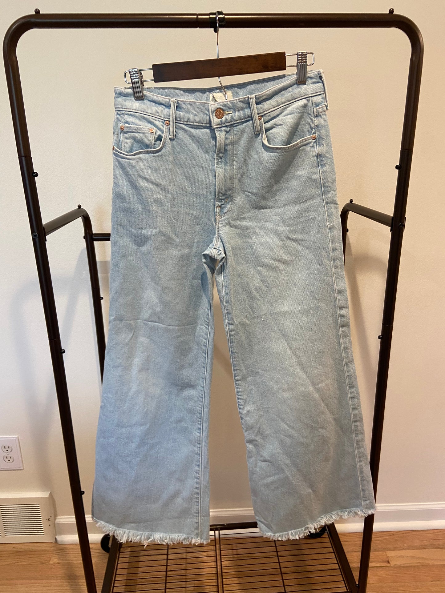 Mother The Twister Ankle Fray Jeans in Cowabunga size 27