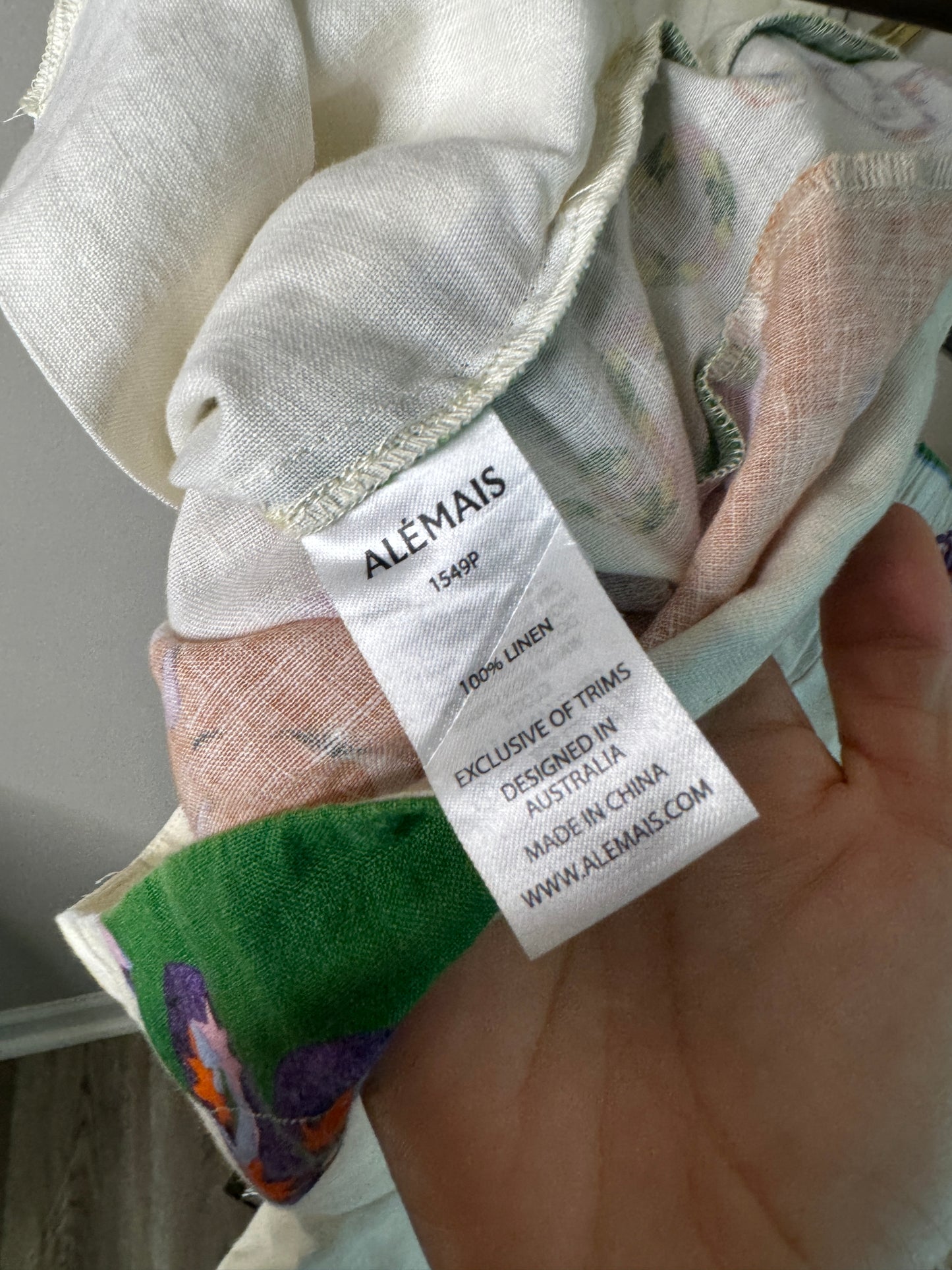 ALEMAIS Seeker Linen Shorts size 8