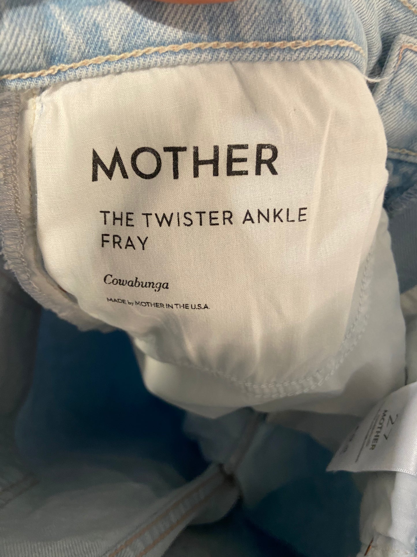 Mother The Twister Ankle Fray Jeans in Cowabunga size 27