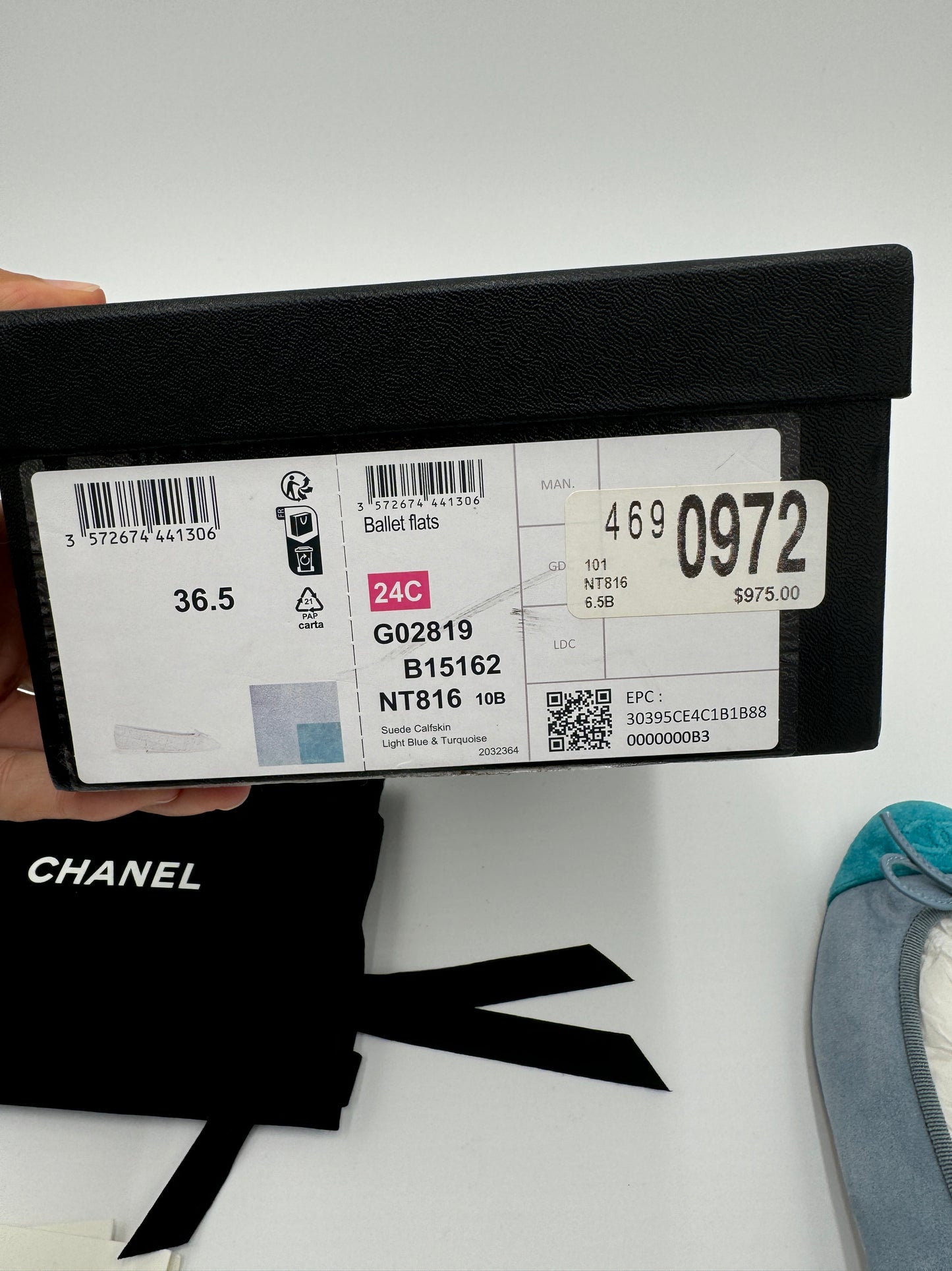 CHANEL Interlocking CC Logo Suede Ballet Flats size 36.5