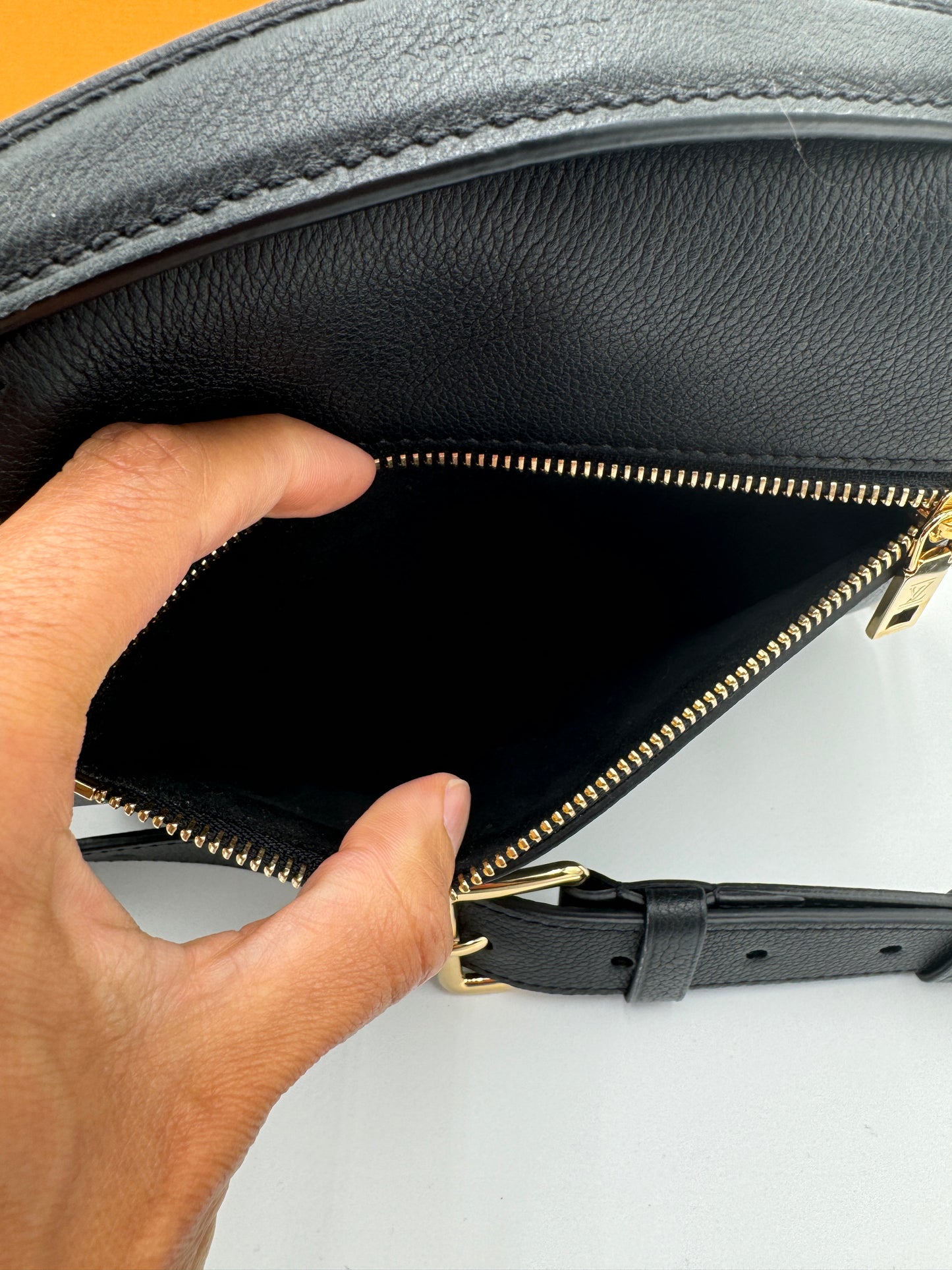 Louis Vuitton Oxford Black Crossbody Bag