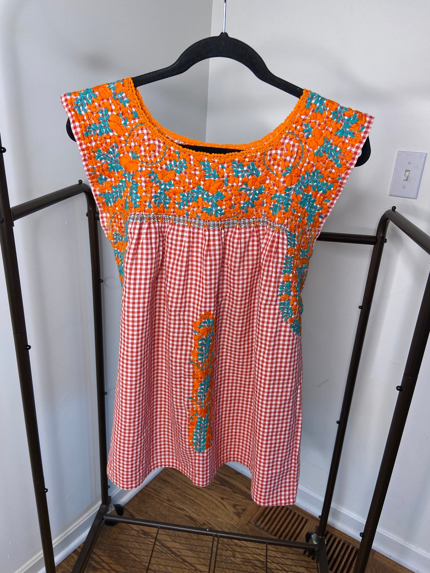 Mi Golondrina Flores Blouse size S