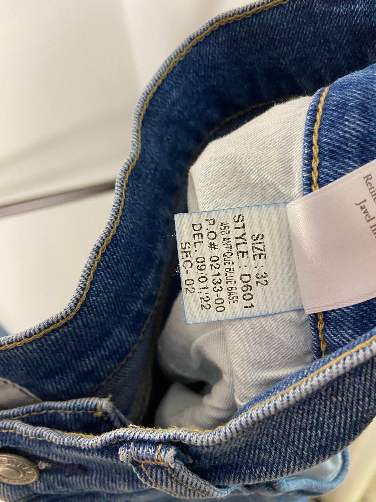 Frank and Eileen Kork Jeans size 32