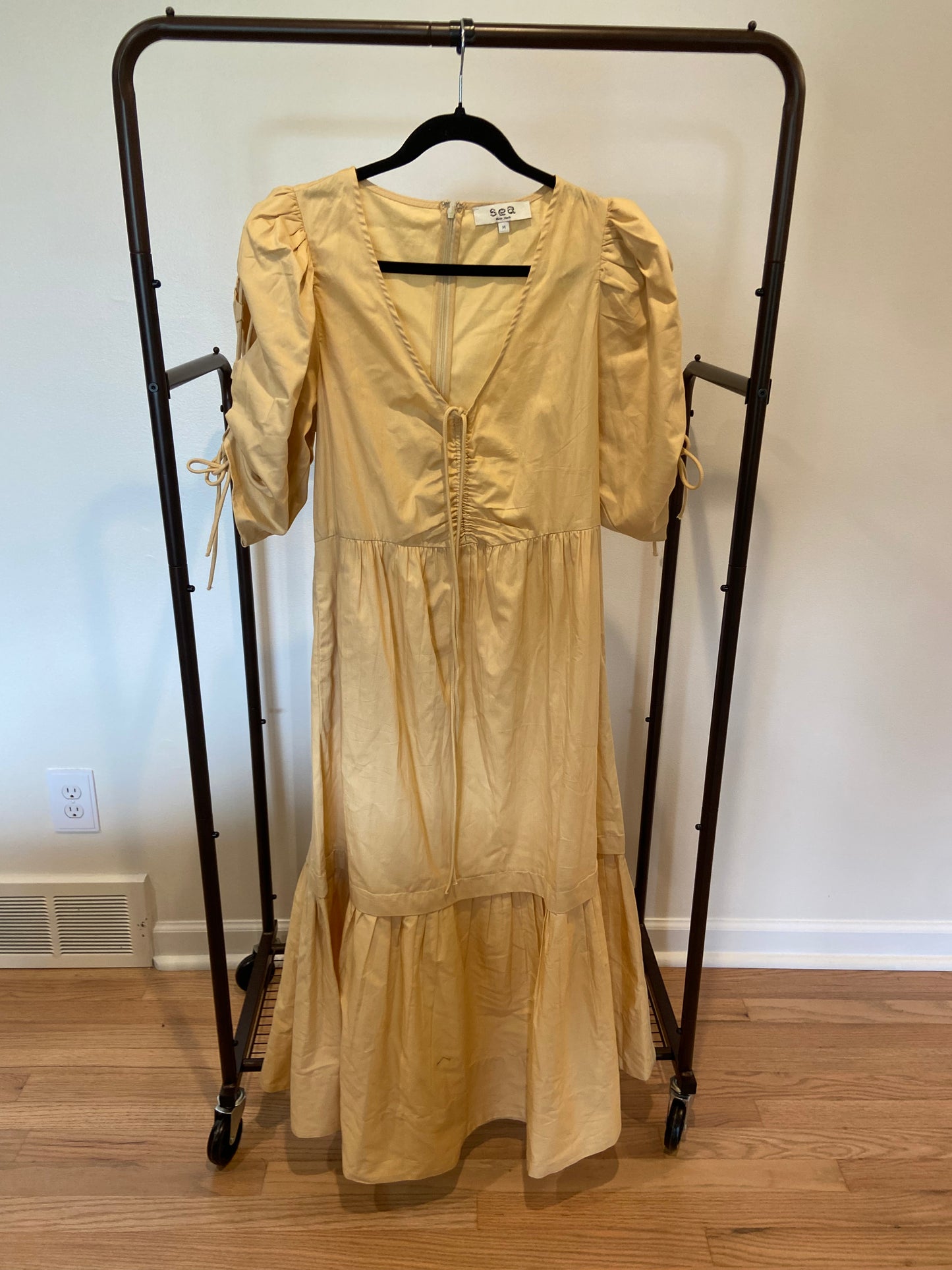 Sea New York Sia Lace-up Sleeve Midi Dress in Beige size M