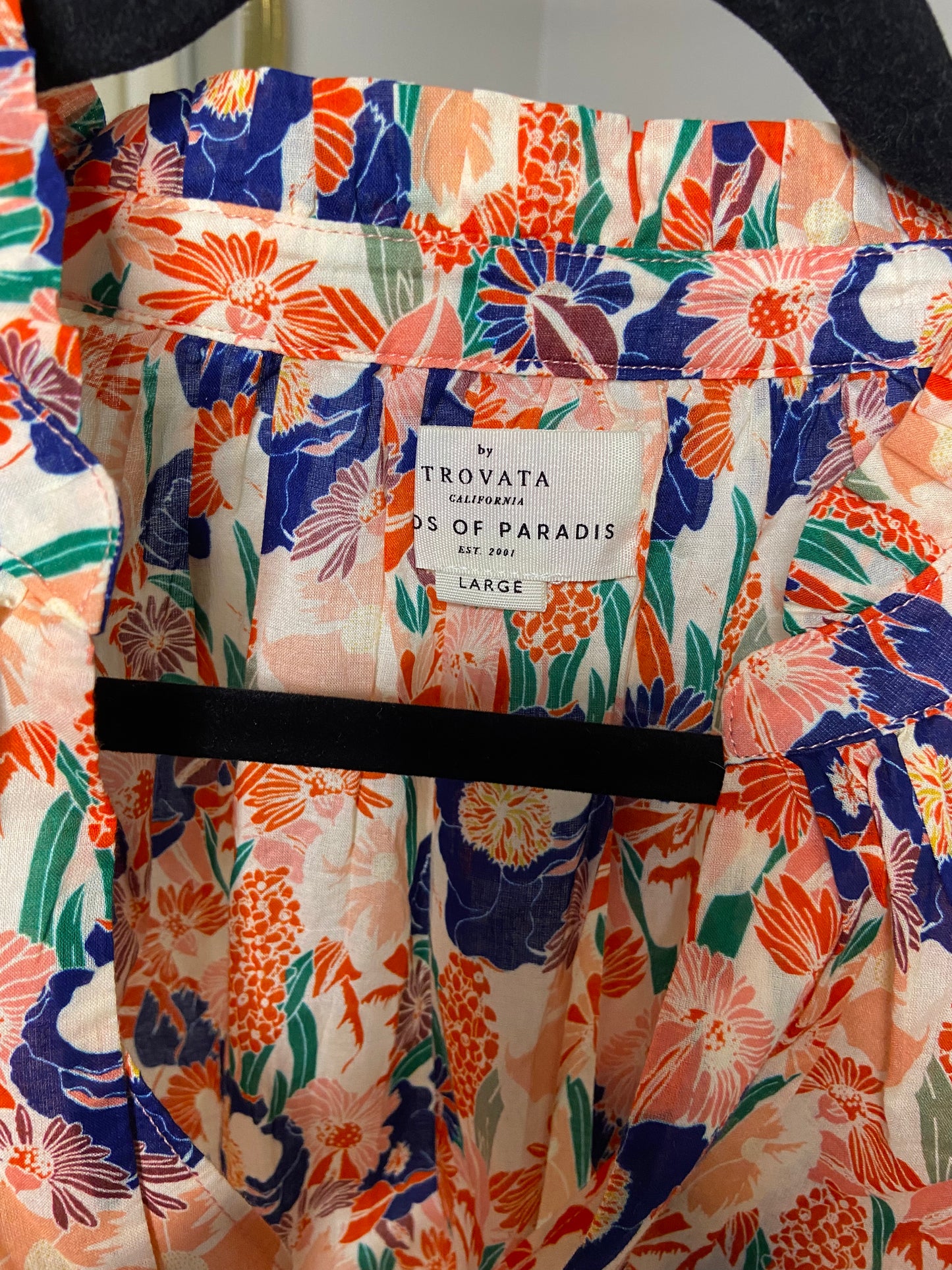 Trovata Birds of Paradis Clover Blouse in Red Jacintos size L