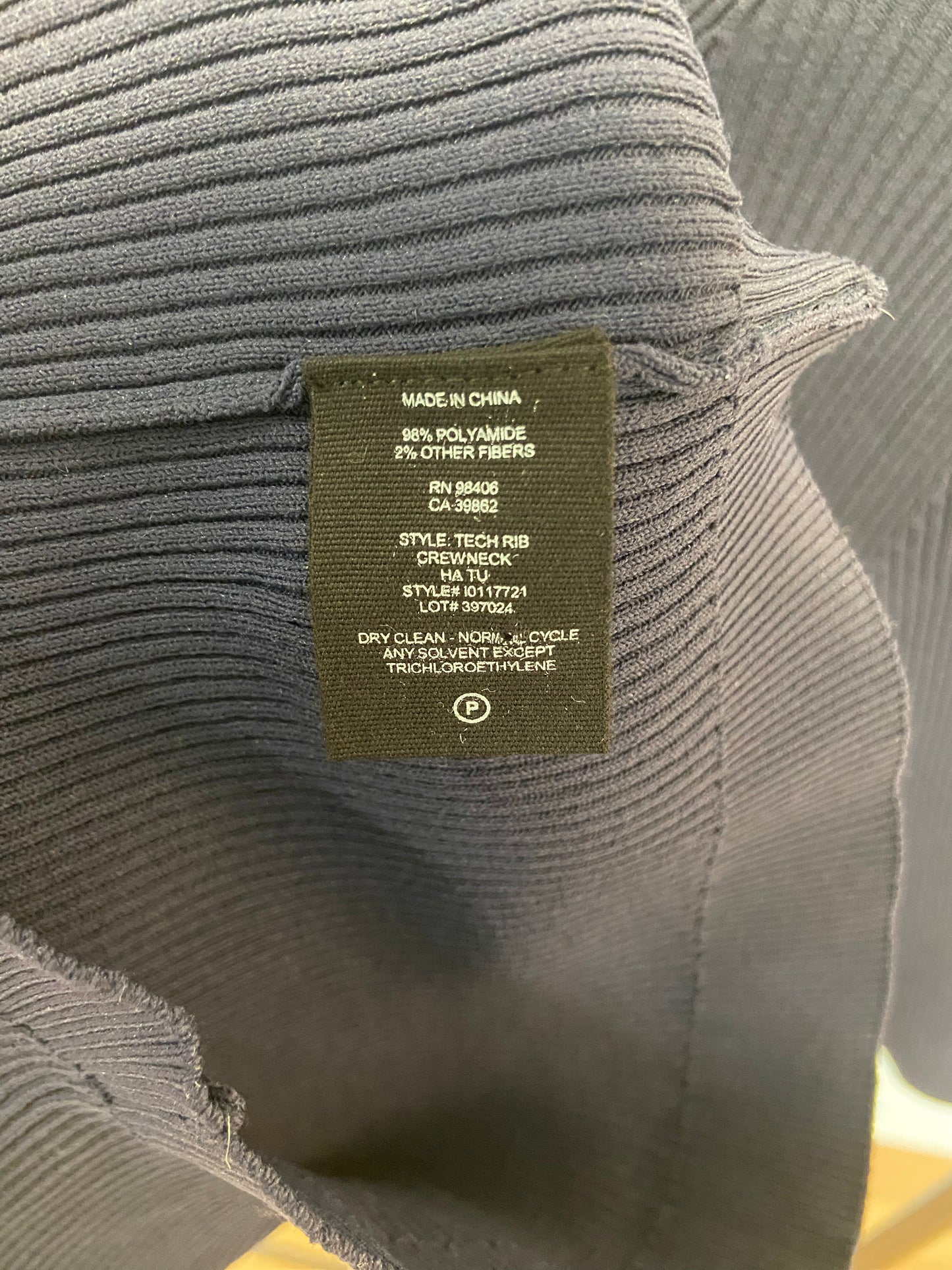 Theory Tech Rib Crewneck Shirt in Navy size L