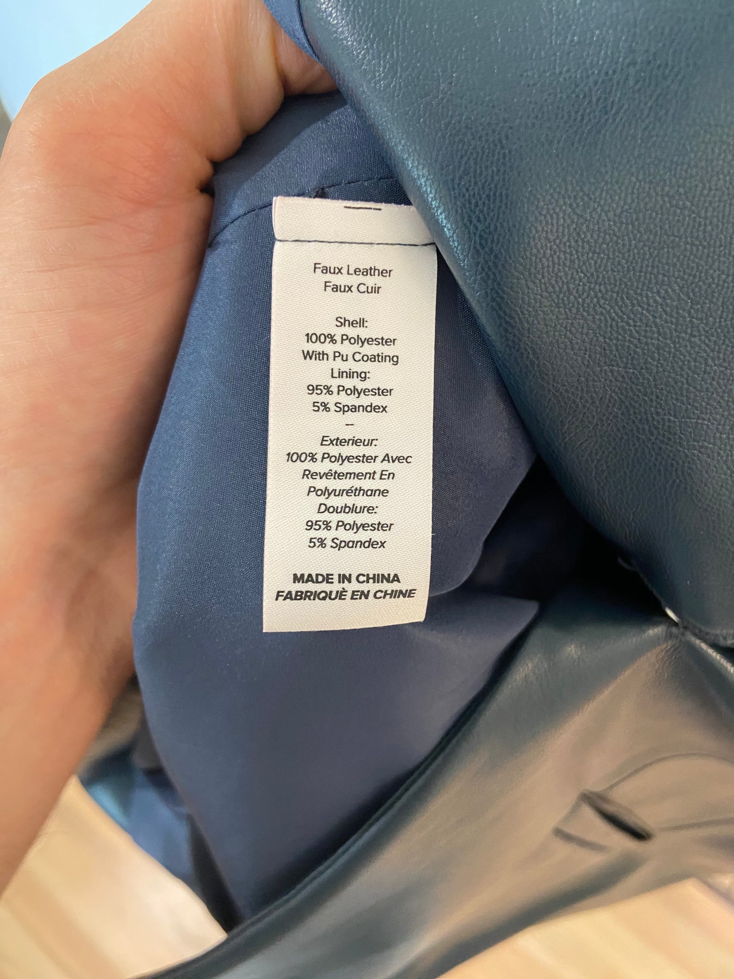 Cinq a Sept Kylie Vegan Leather Blazer in Navy size 2