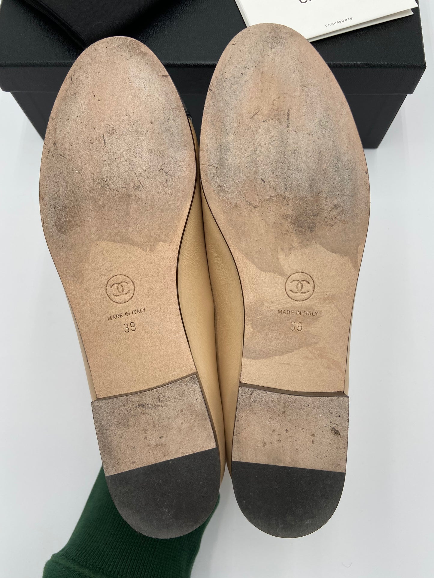 Chanel Ballet Flats in Beige and Black size 39