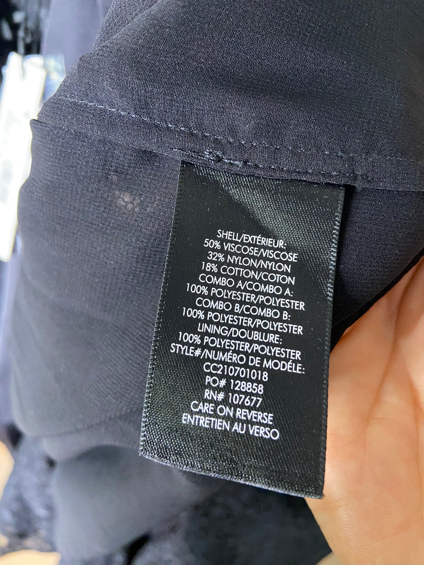 Alice and Olivia Brentley Lace Tie Neck Blouse with Bow size XL