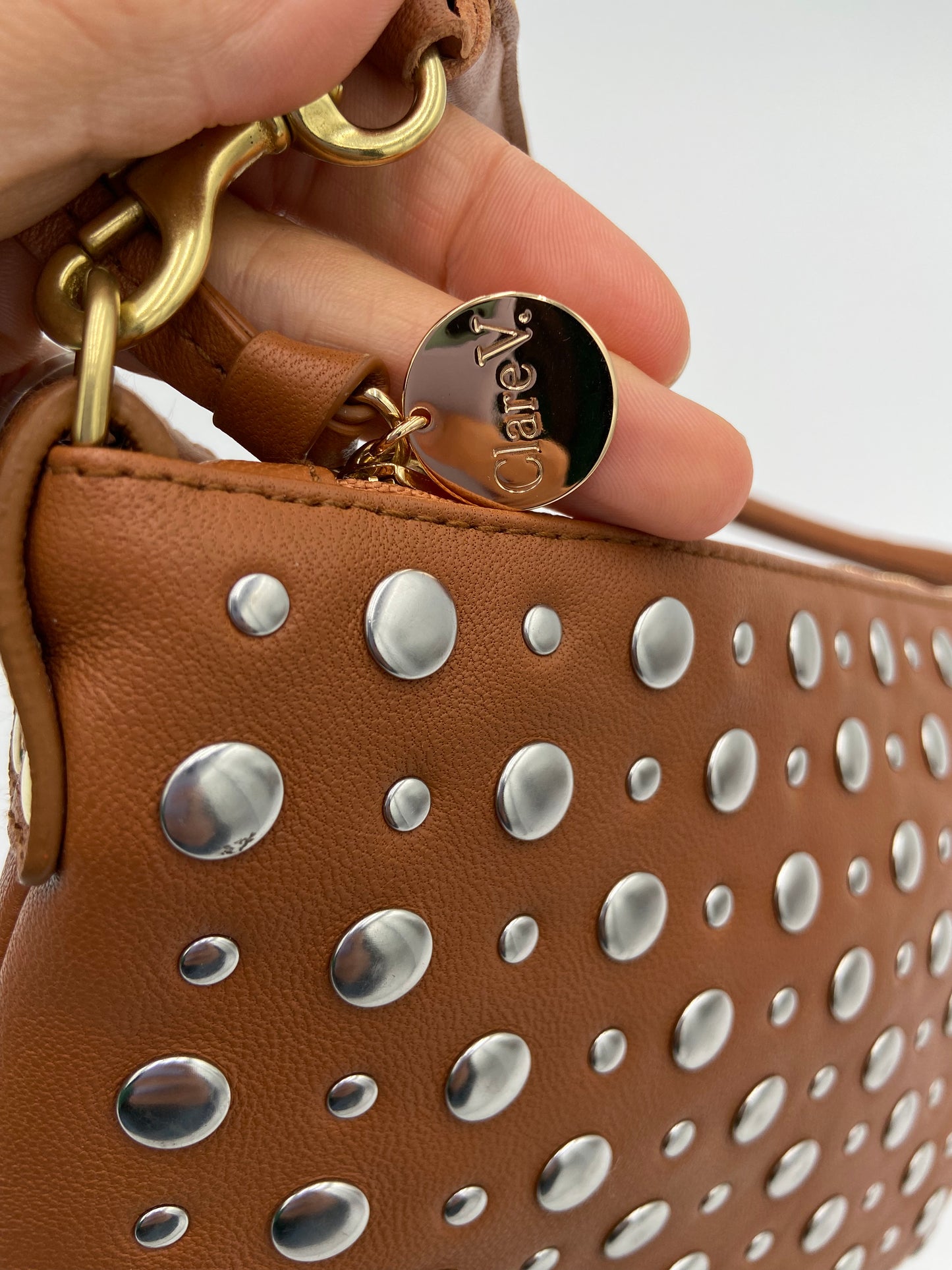 Clare V Petit Moyen Messenger Bag Cuoio Nappa w/ Studs