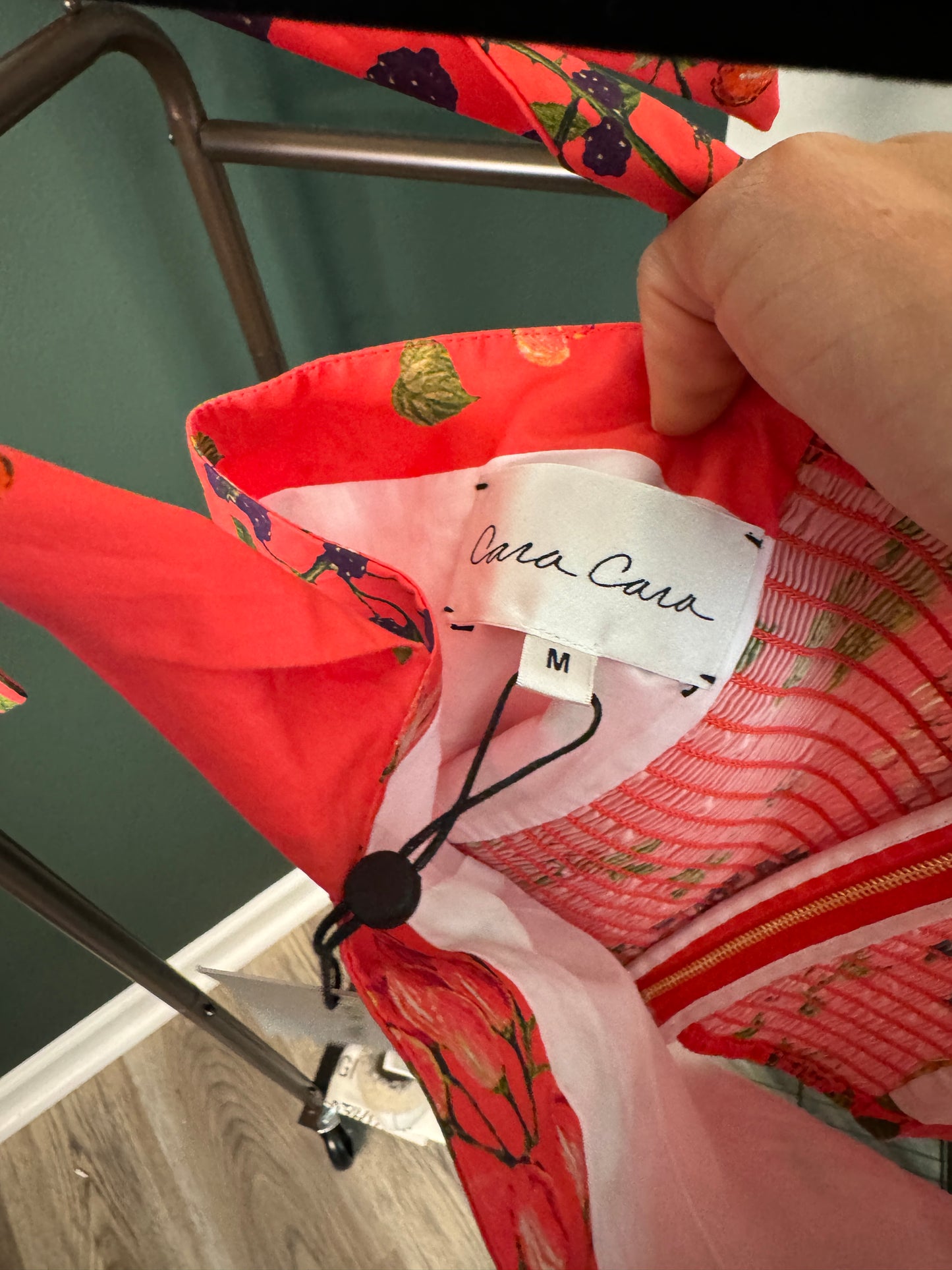 Cara Cara Helena Top Botanical Coral size M
