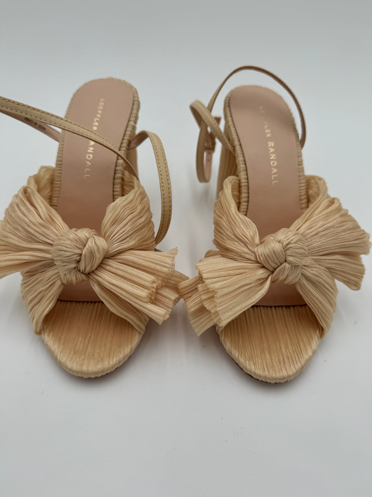 Loeffler Randall Camellia pleated knot 90mm sandals size 6