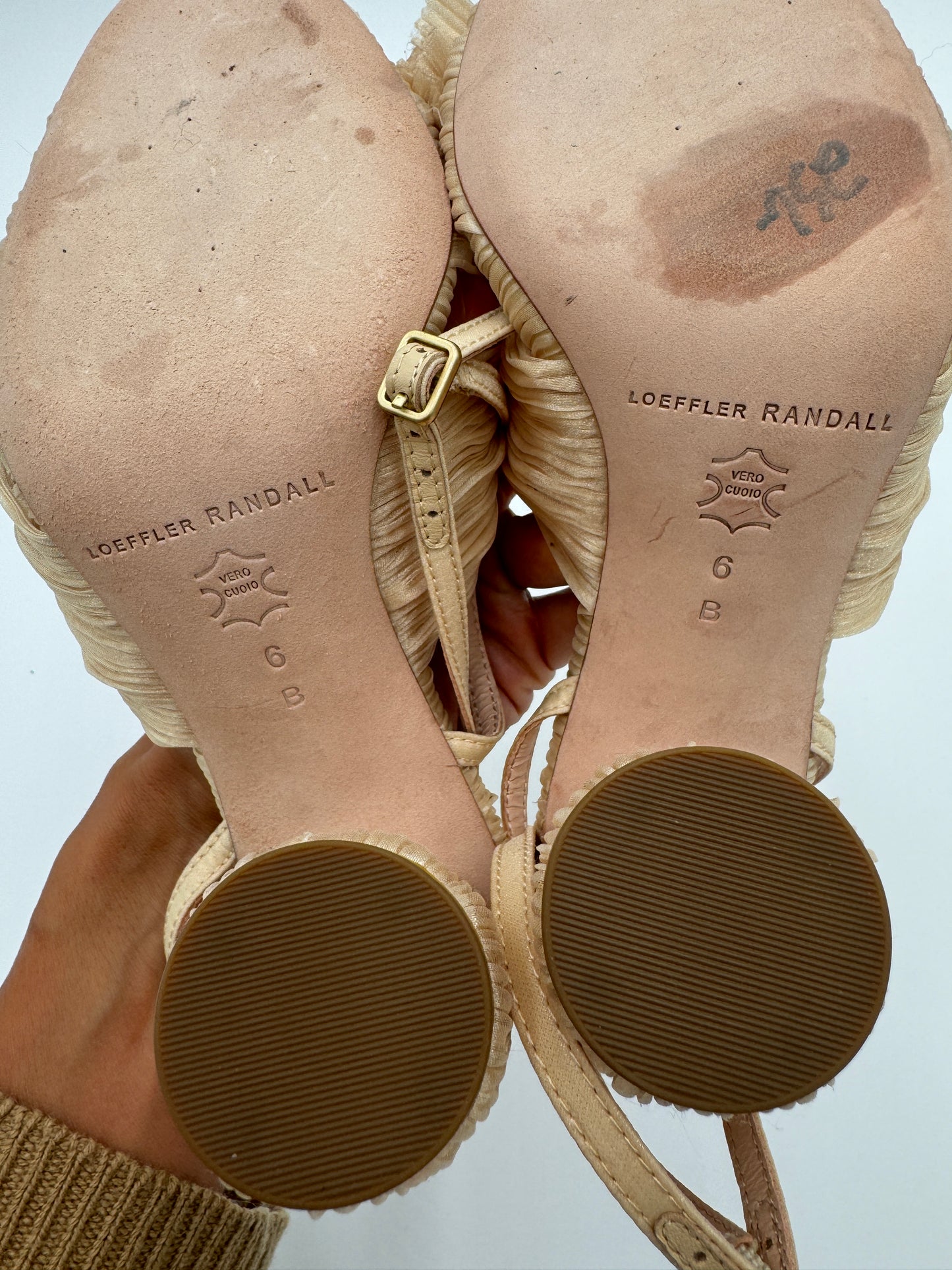 Loeffler Randall Camellia pleated knot 90mm sandals size 6