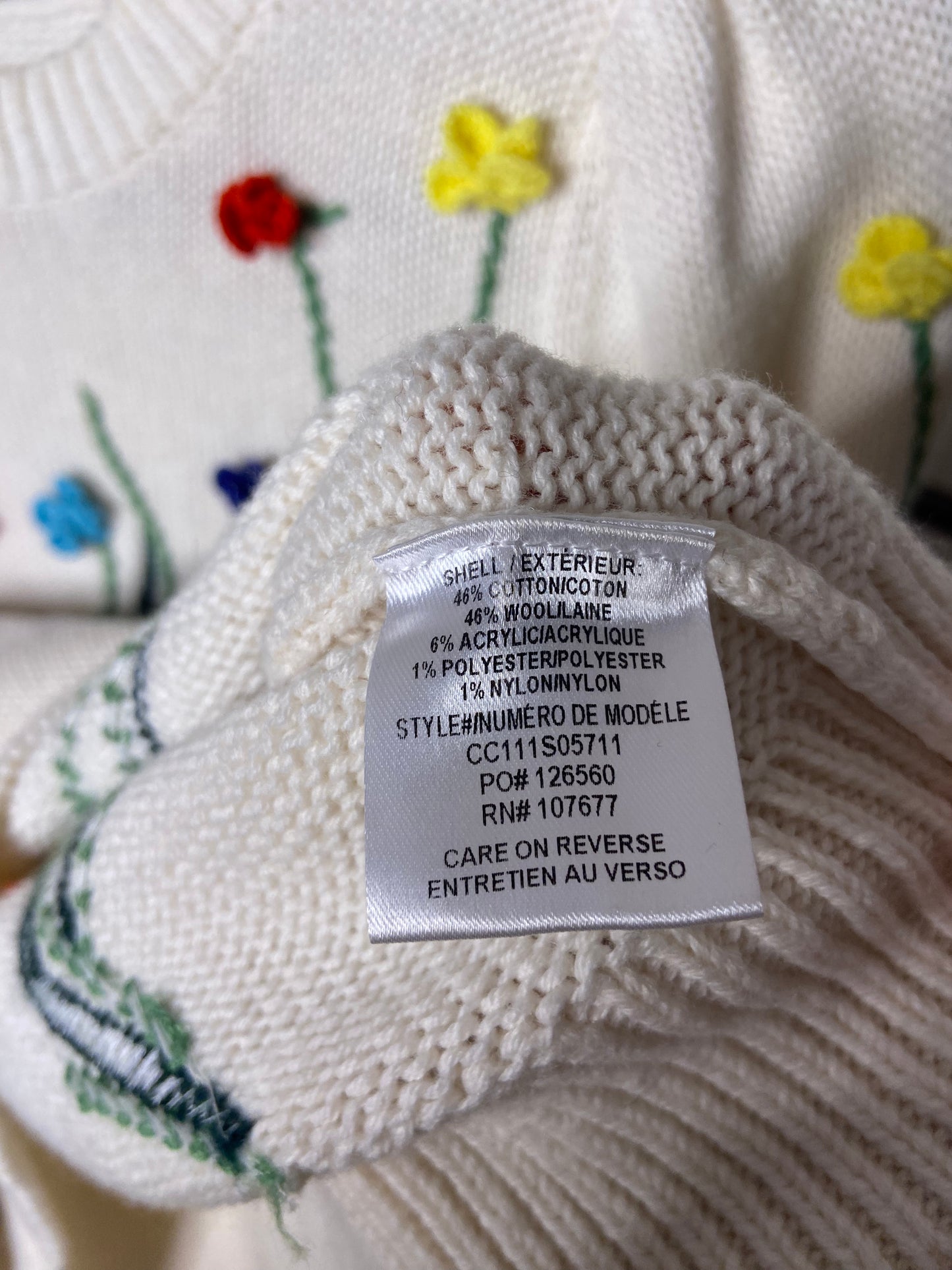 Alice and Olivia Wendell Crochet Crewneck Sweater size S