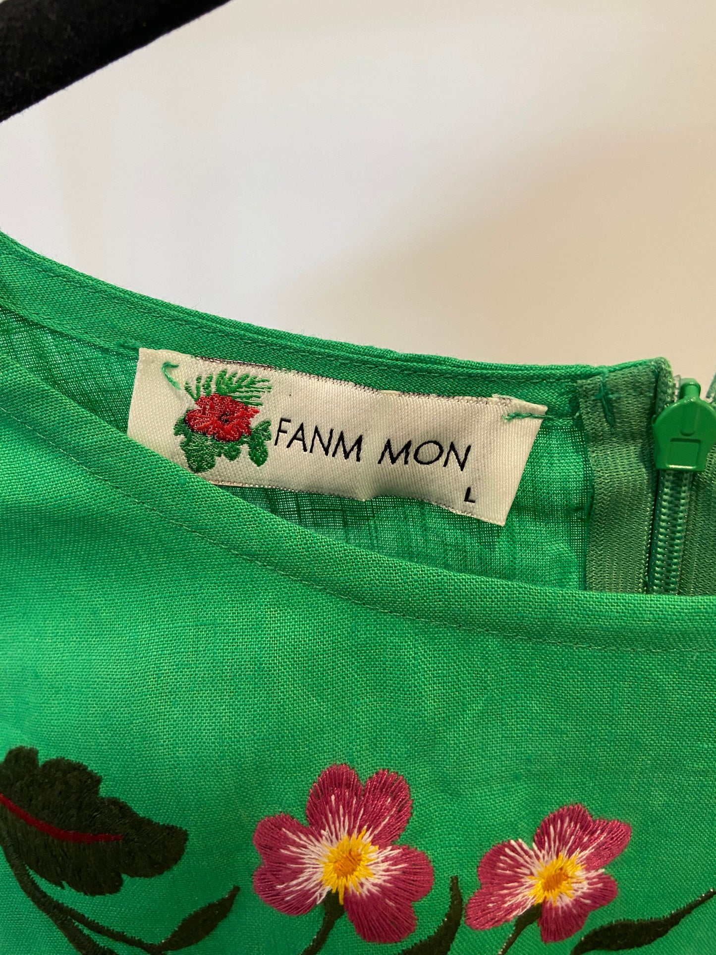 Fanm Mon Gloriosa Hand-Embroidered Sleeveless Midi Dress size L