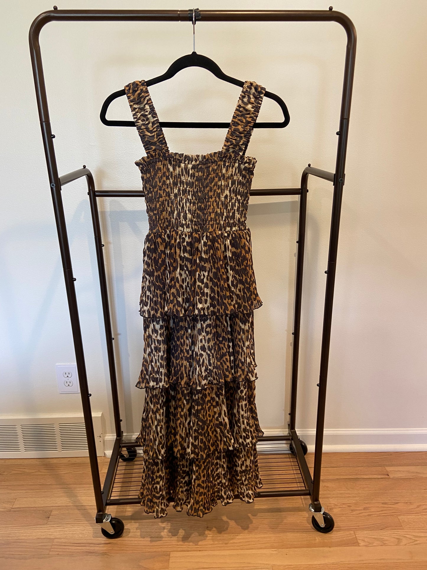Ganni Pleated Georgette Flounce Smock Midi Dress in Leopard size 34 US 2