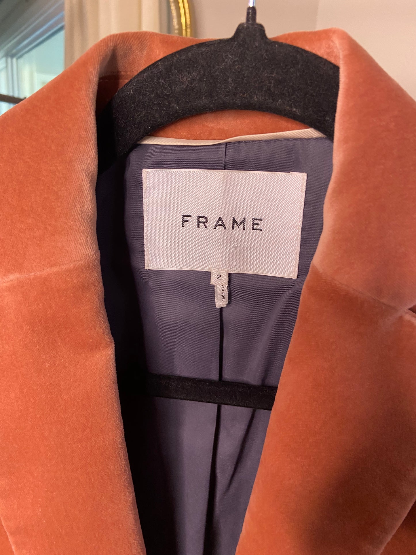 Frame Classic Velvet Single Breasted Blazer In Pastel Pink