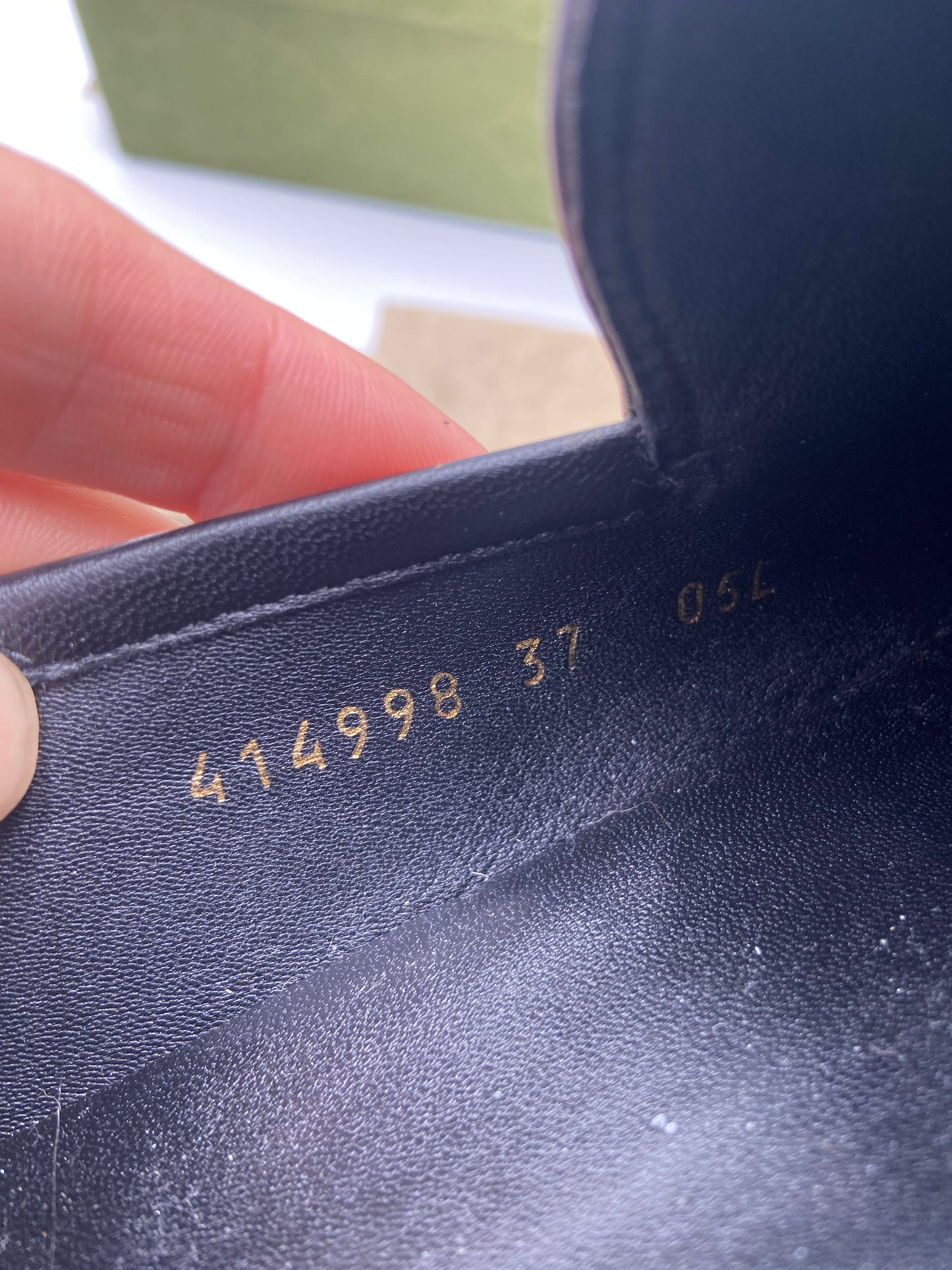 Gucci Jordaan Black Leather Loafers size 37