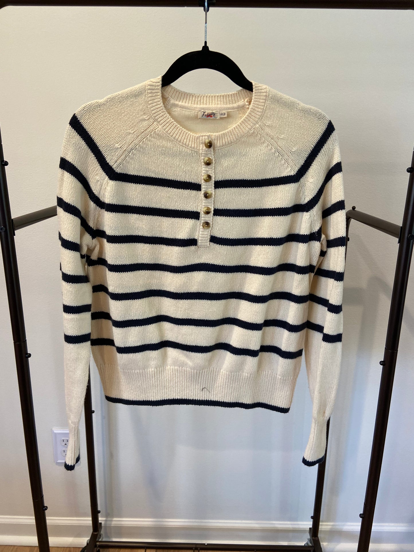 Faherty Cozy Cotton Henley Sweater size XS
